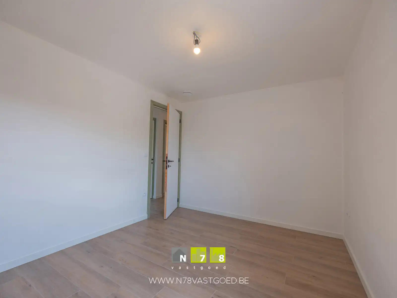 Huis te koop foto 16