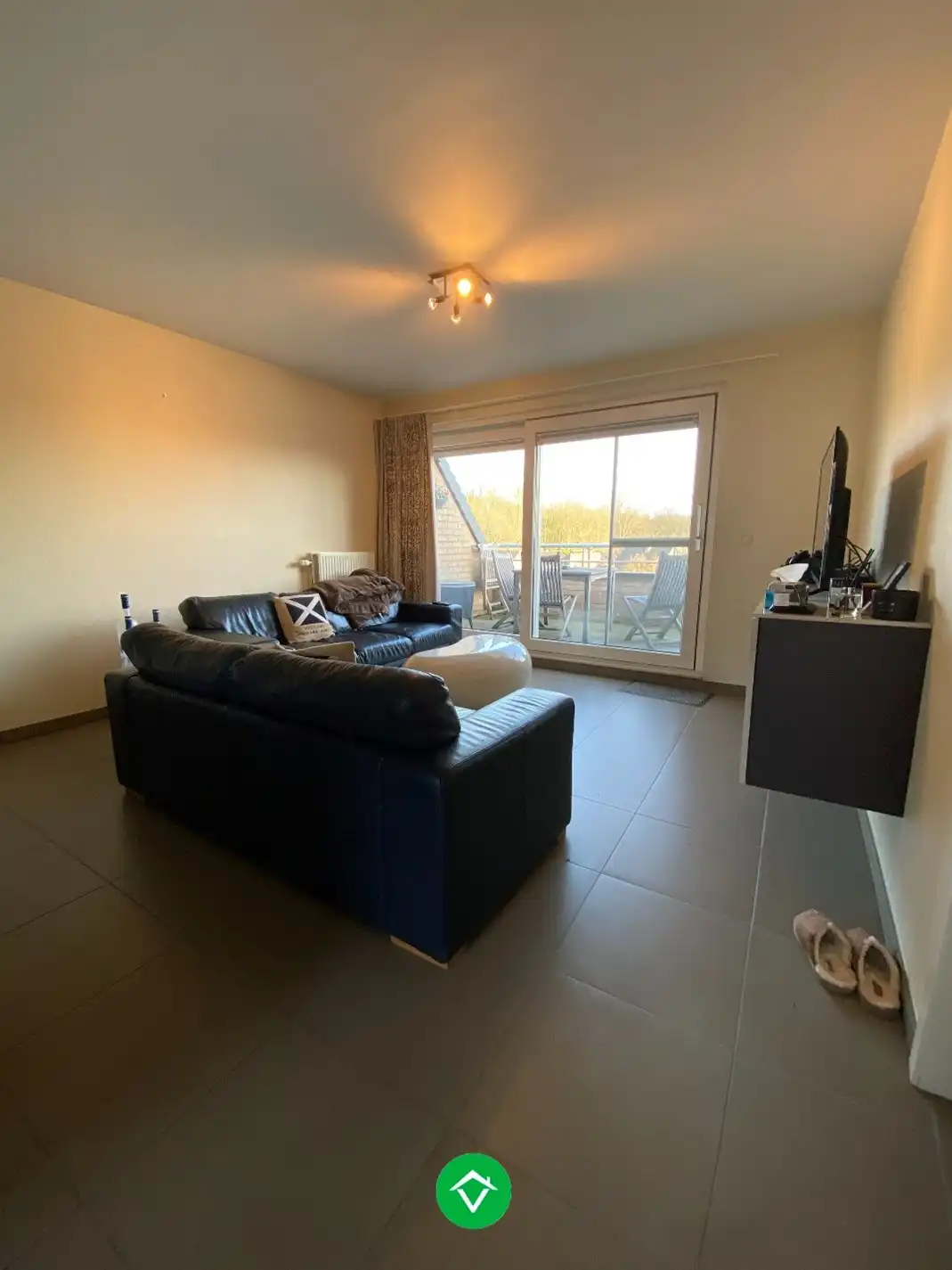 Lichtrijk appartement met 1 slaapkamer te Koekelare foto 4