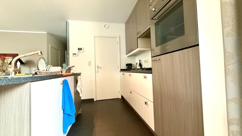 Gelijkvloers appartement met 1 slaapkamer, tuin en parkeerplaats foto 5