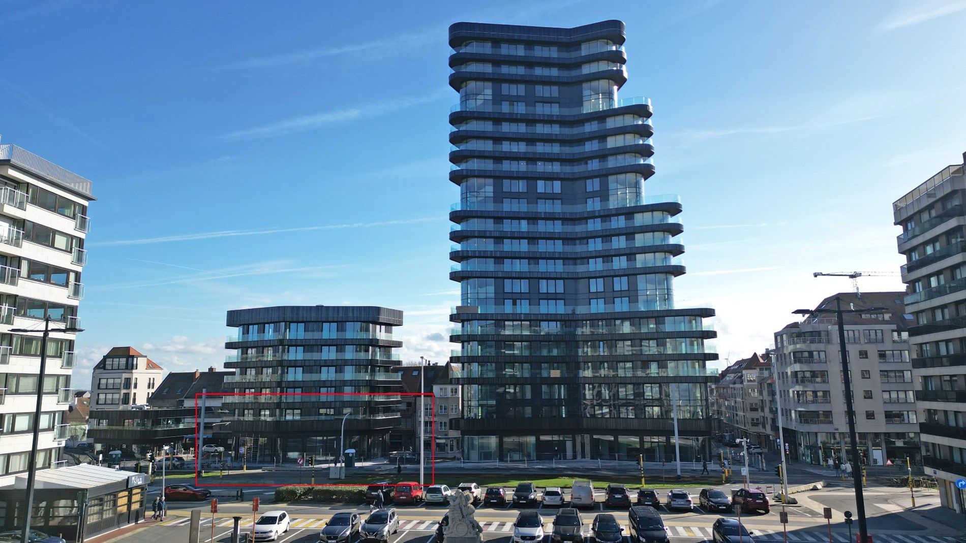 Handelspand van 206m² in de Heldentoren  foto 2