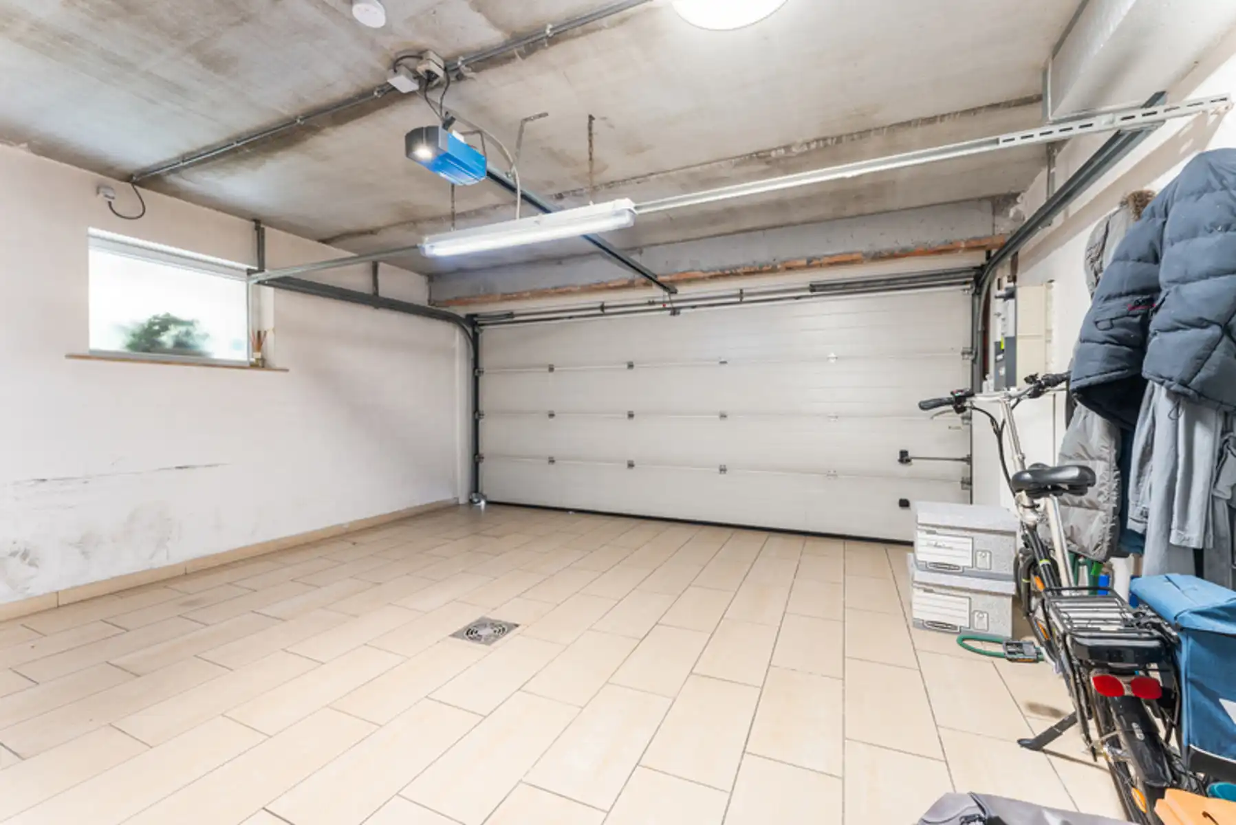 Lichtrijke en residentieel gelegen villa  foto 29