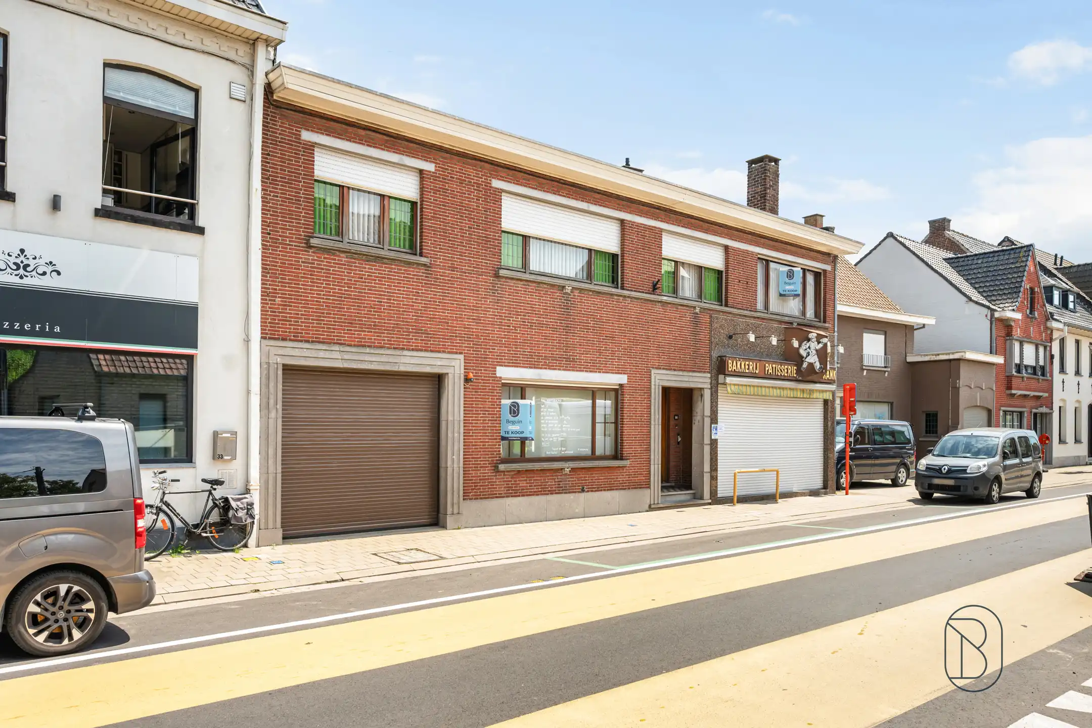 Veelzijdig handelspand met ruime woning in Deerlijk foto 2