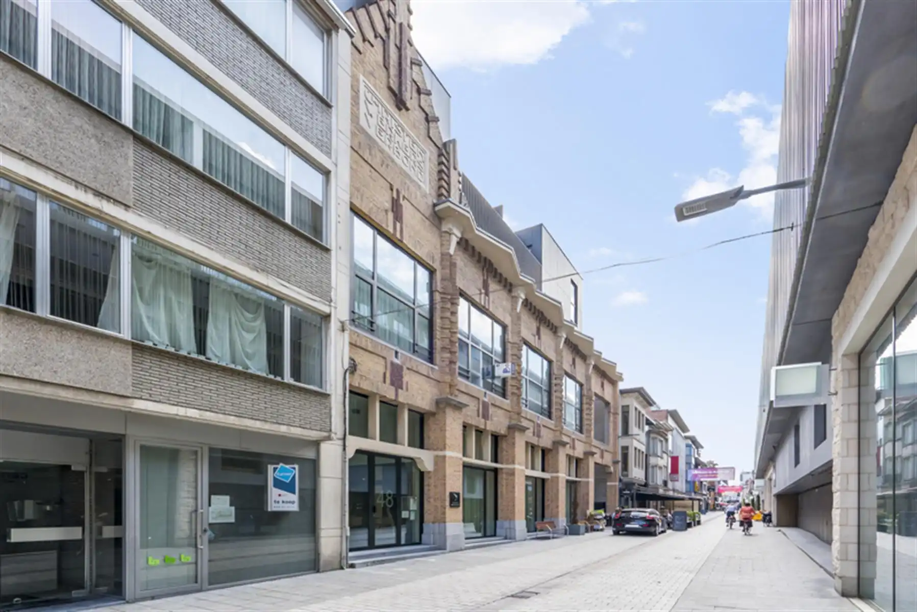 Assistentiewoning in het centrum van Kortrijk! foto 2