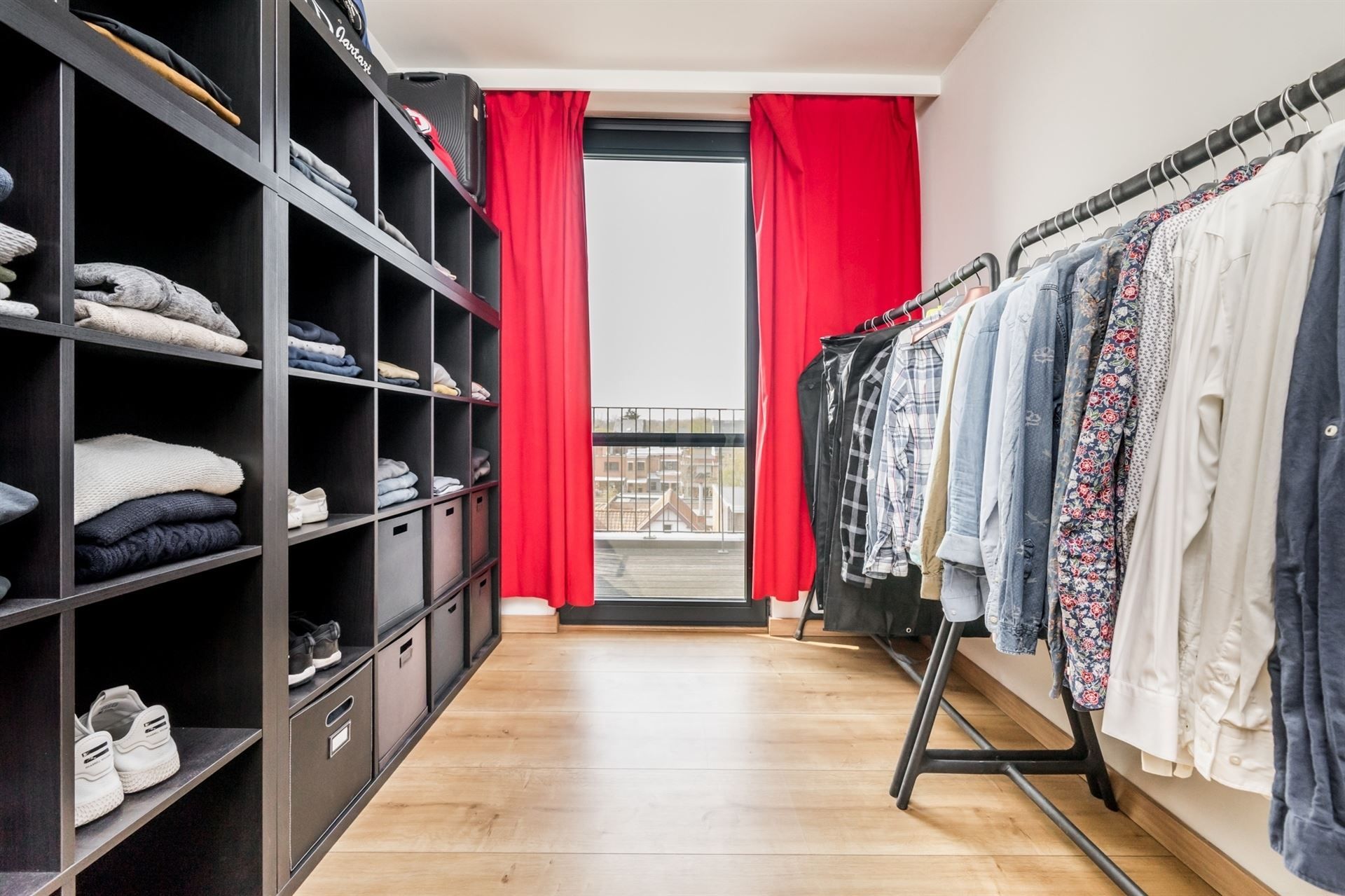 Duplex app. met 2 slpk, lift en 3 terrassen nabij centrum Mechelen foto 9