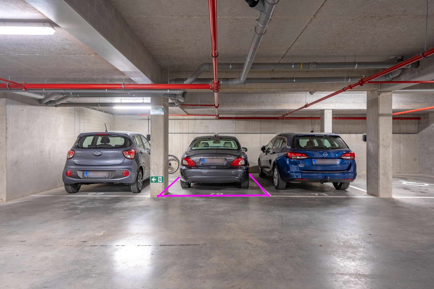 Zéér verzorgd nieuwbouwappartement met autostaanplaats en terras! foto 14