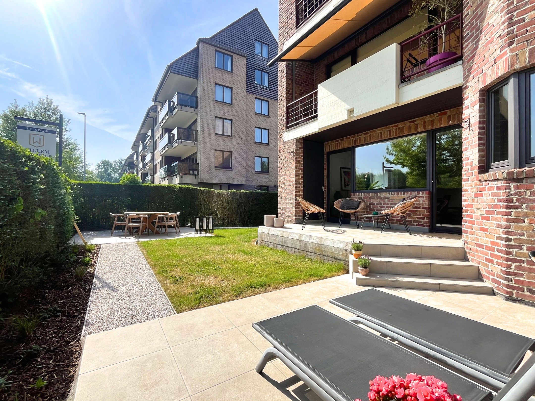 Mooi gelegen appartement (137 m²) te Brugge. Parking inbegrepen. foto 3