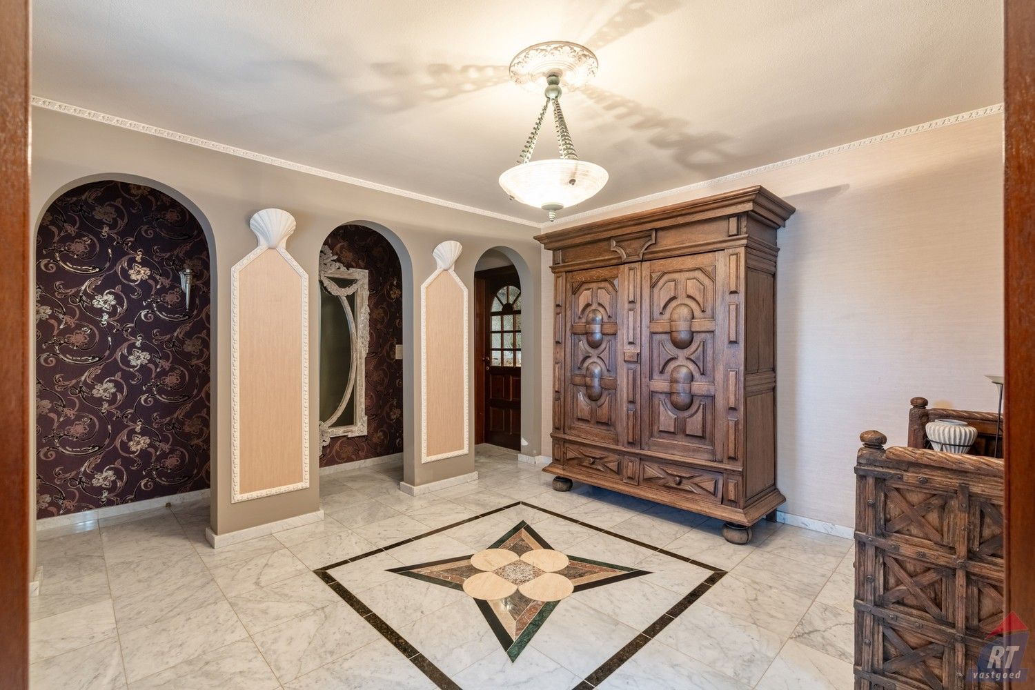 Exclusieve Spaanse villa met karakter en ruimte midden in het groen foto 14