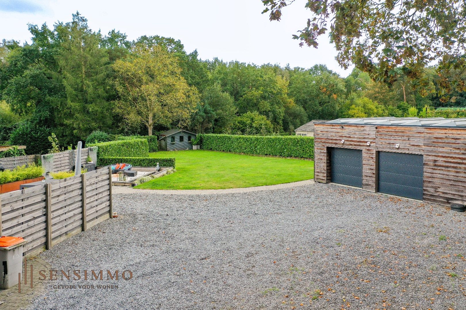 Instapklare woning met 5 slaapkamers, jacuzzi en zonnepanelen in de unieke Eisden Tuinwijk! foto 21