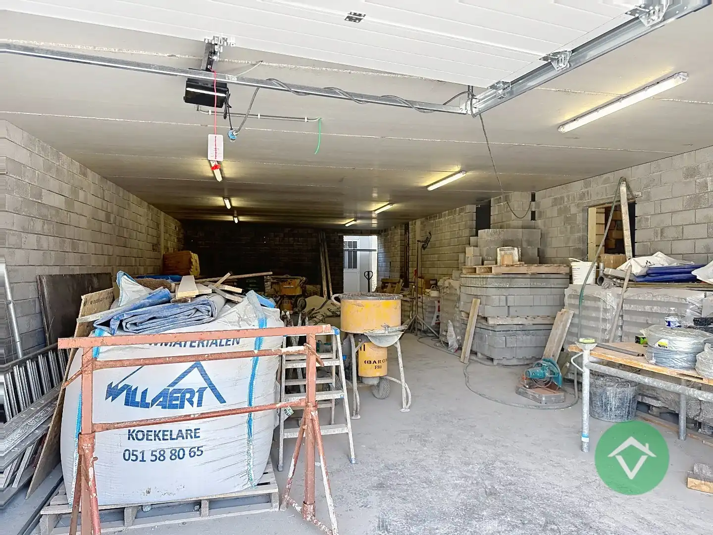 Appartement met 2 slaapkamers en een groot terras te Lichtervelde foto 11