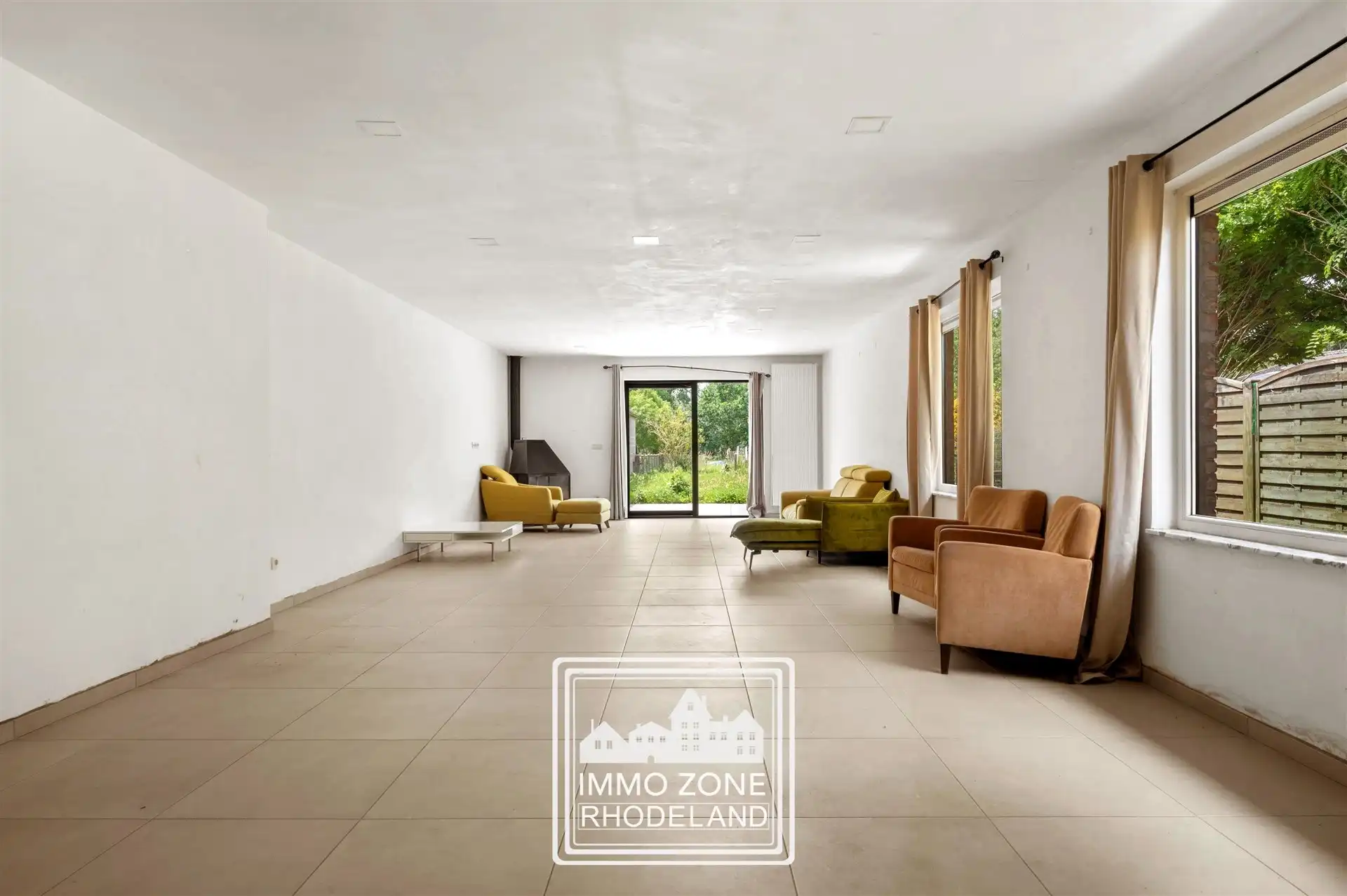 Knappe halfopen woning met 3 slpks en tuin  foto 9