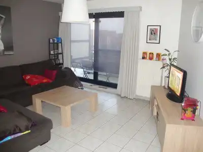 Mooi Duplex-appartement met autostaanplaats te Hasselt foto 2