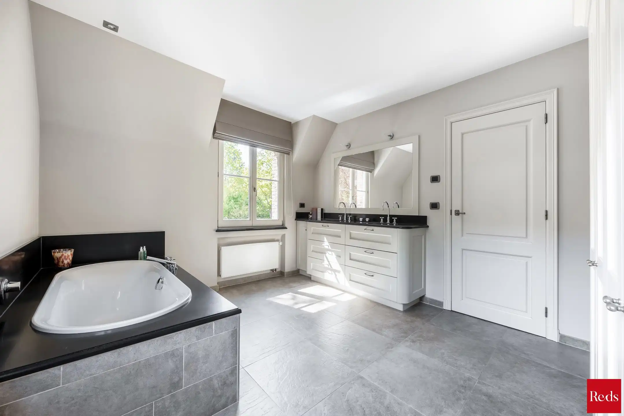 Exclusieve villa met lift, bijgebouw en EPC A  foto 28