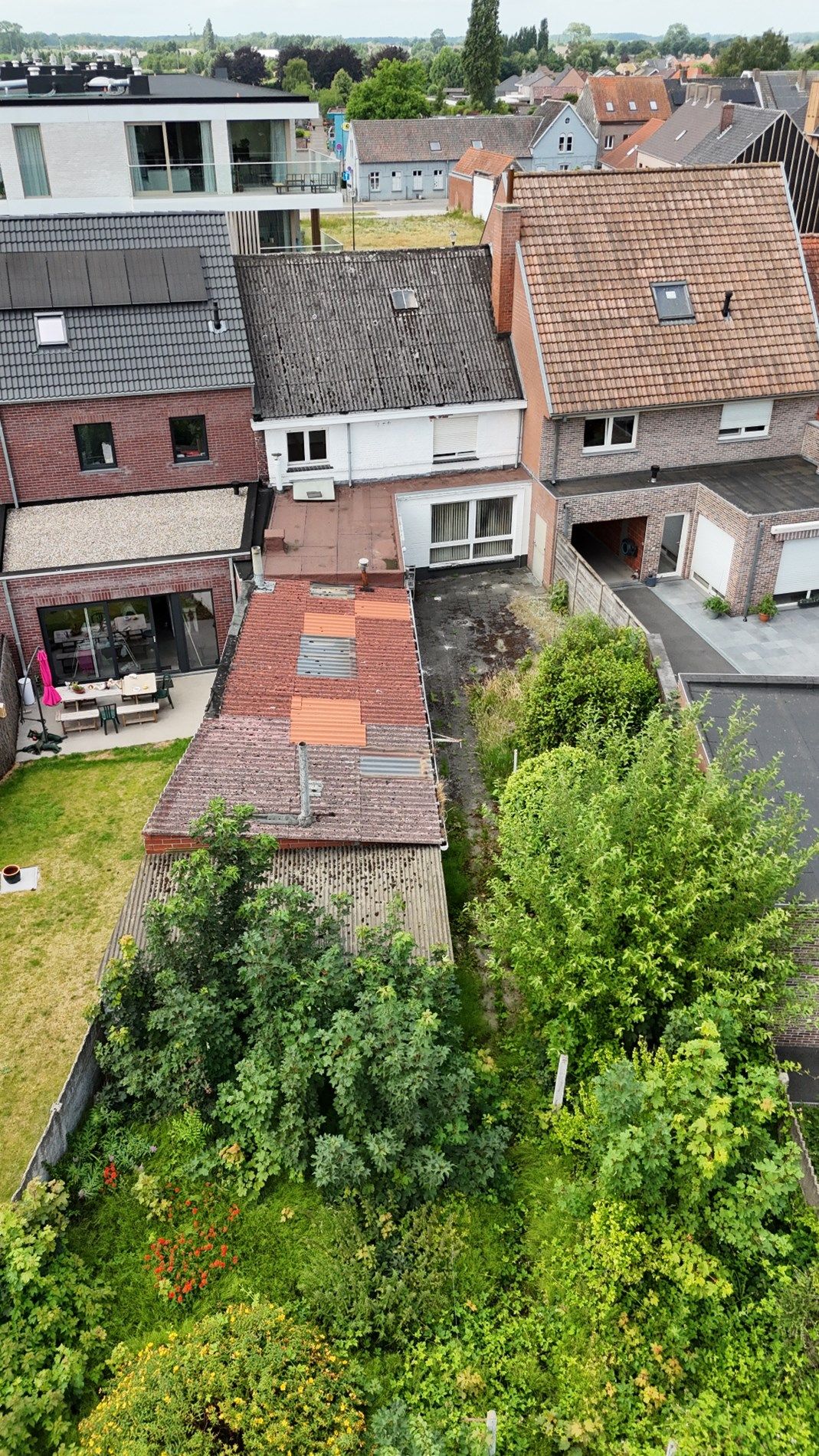 Ruime woning met 5 slaapkamers, tuin en garage in Wingene foto 20