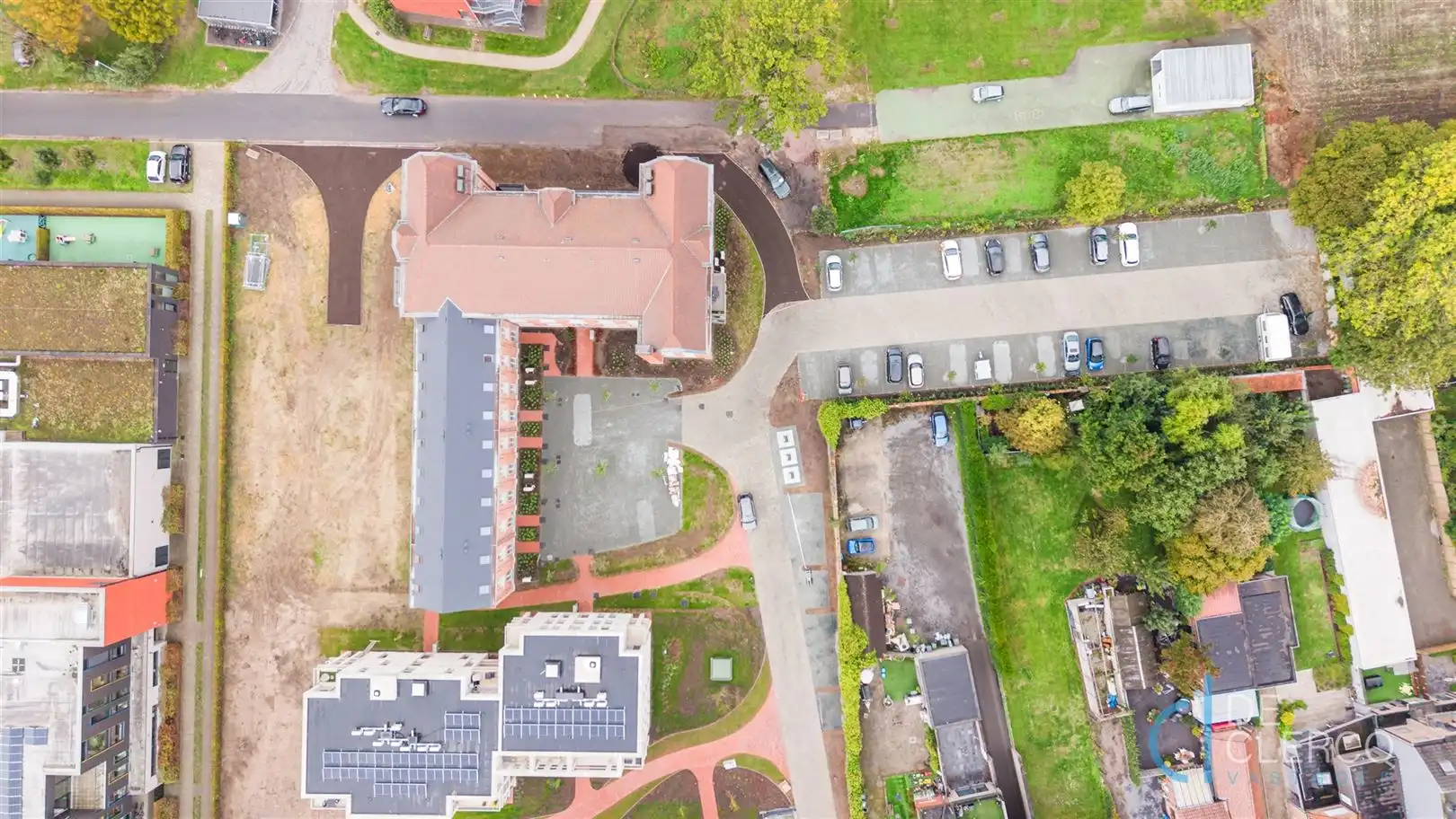 Prachtig, nieuw appartement in authentiek klooster te koop!  foto 14