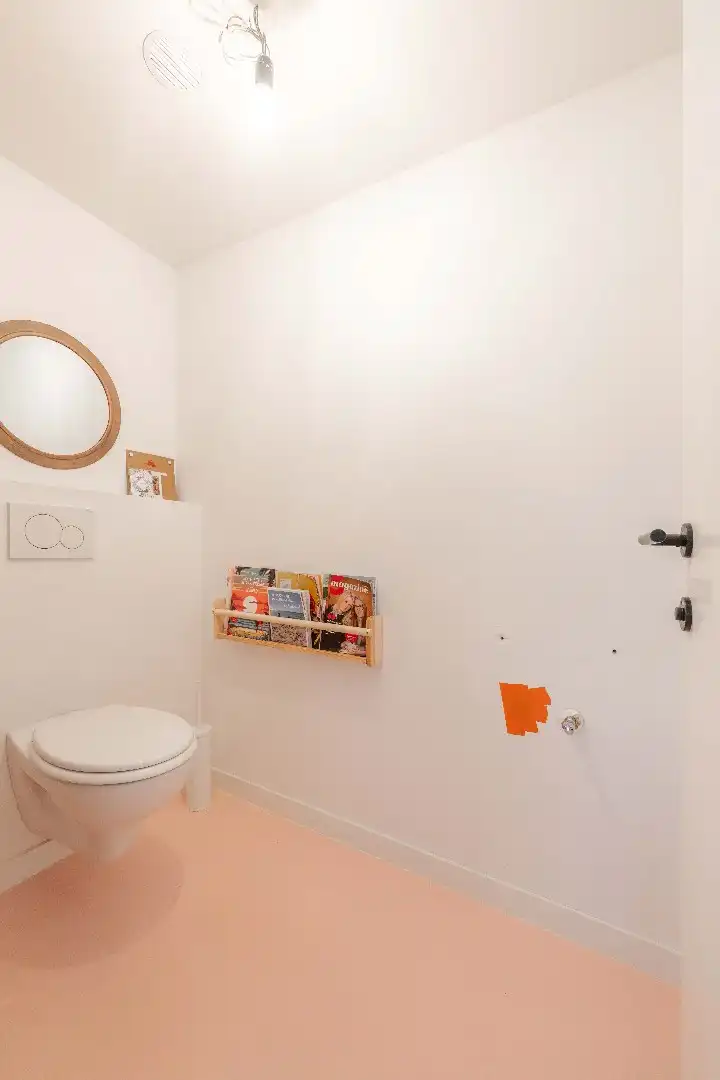 WONING (240 m²) met LOODS (143 m²) op HOEKPERCEEL VAN 1.027 m² foto 19
