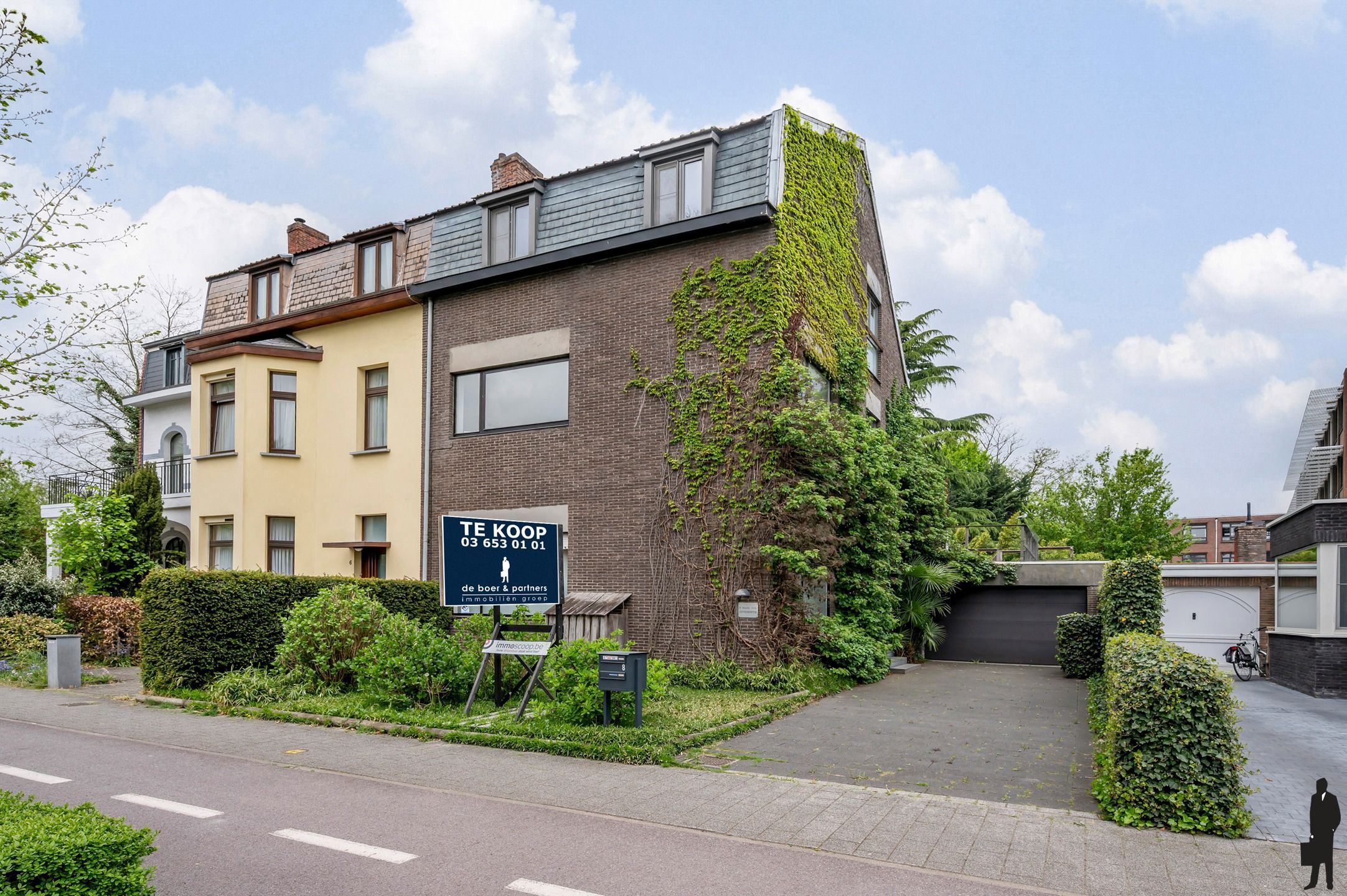 Wonen en werken: woning met praktijk, duplex en tuin! foto {{pictureIndex}}