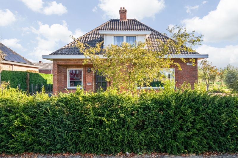 Centrum Sint-Henricus :  Te renoveren woning op 1876 m² foto 11