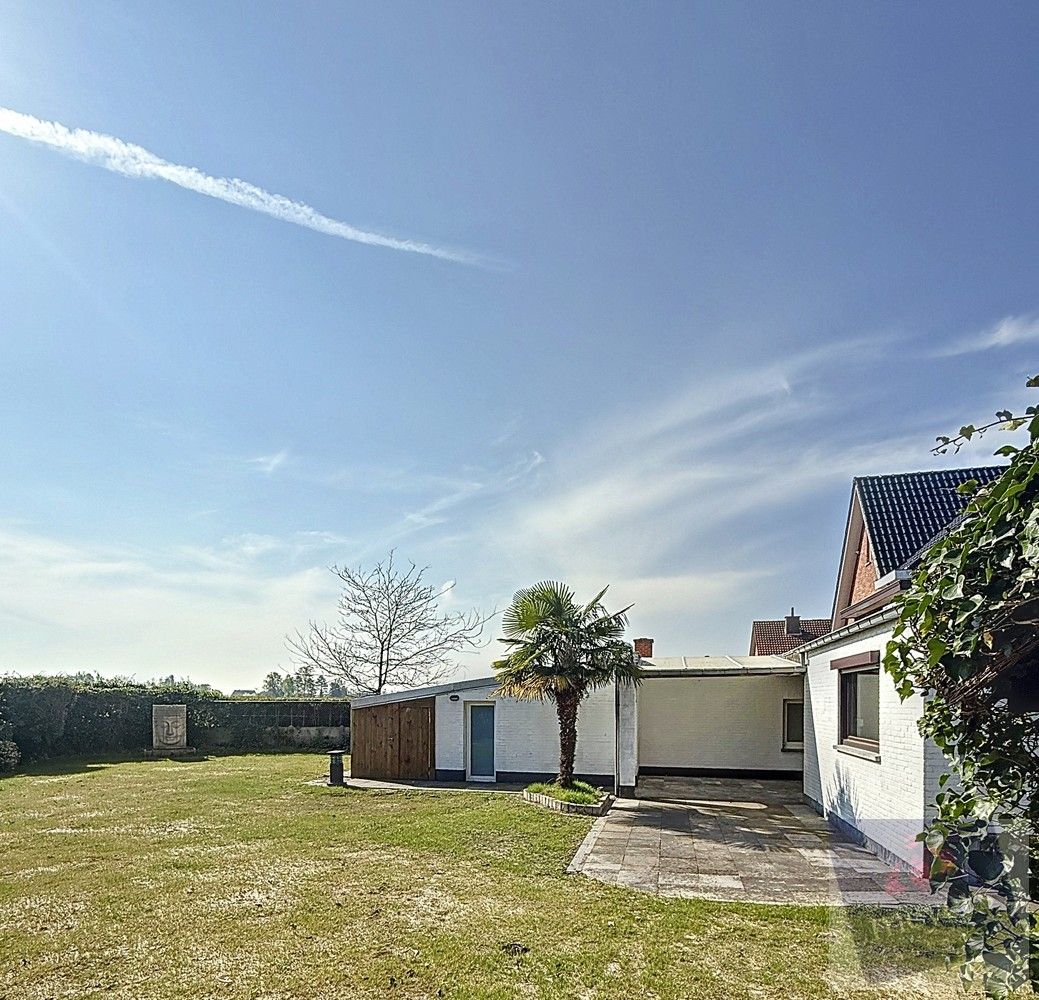 Instapklare gezinswoning met praktijkruimte op toplocatie in Hasselt foto 14