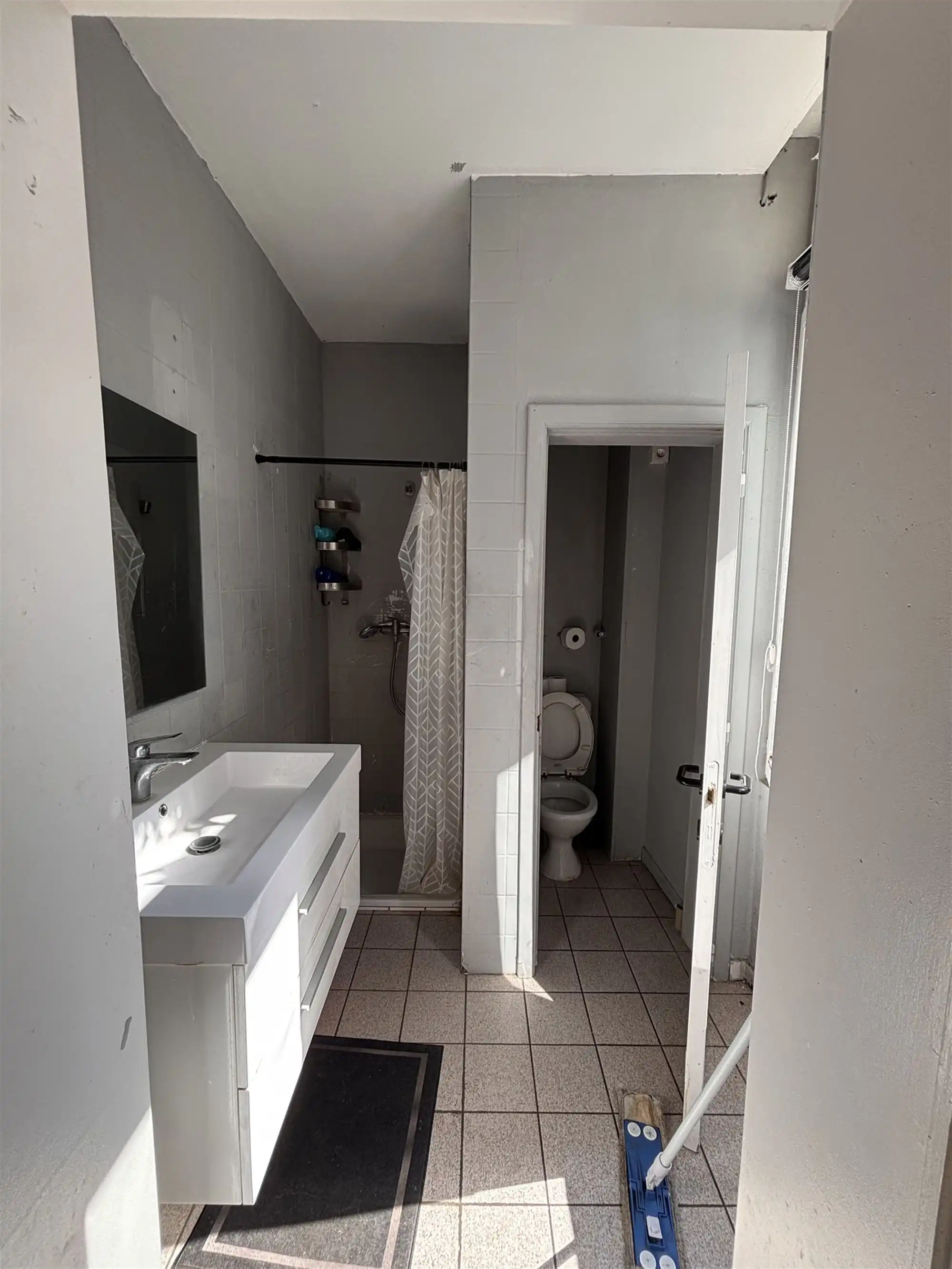 Opbrengsteigendom handelszaak + 3 appartementen foto 14