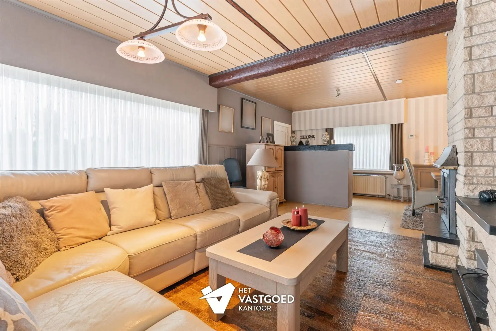 INSTAPKLARE, GELIJKVLOERSE WONING NABIJ CENTRUM foto 3