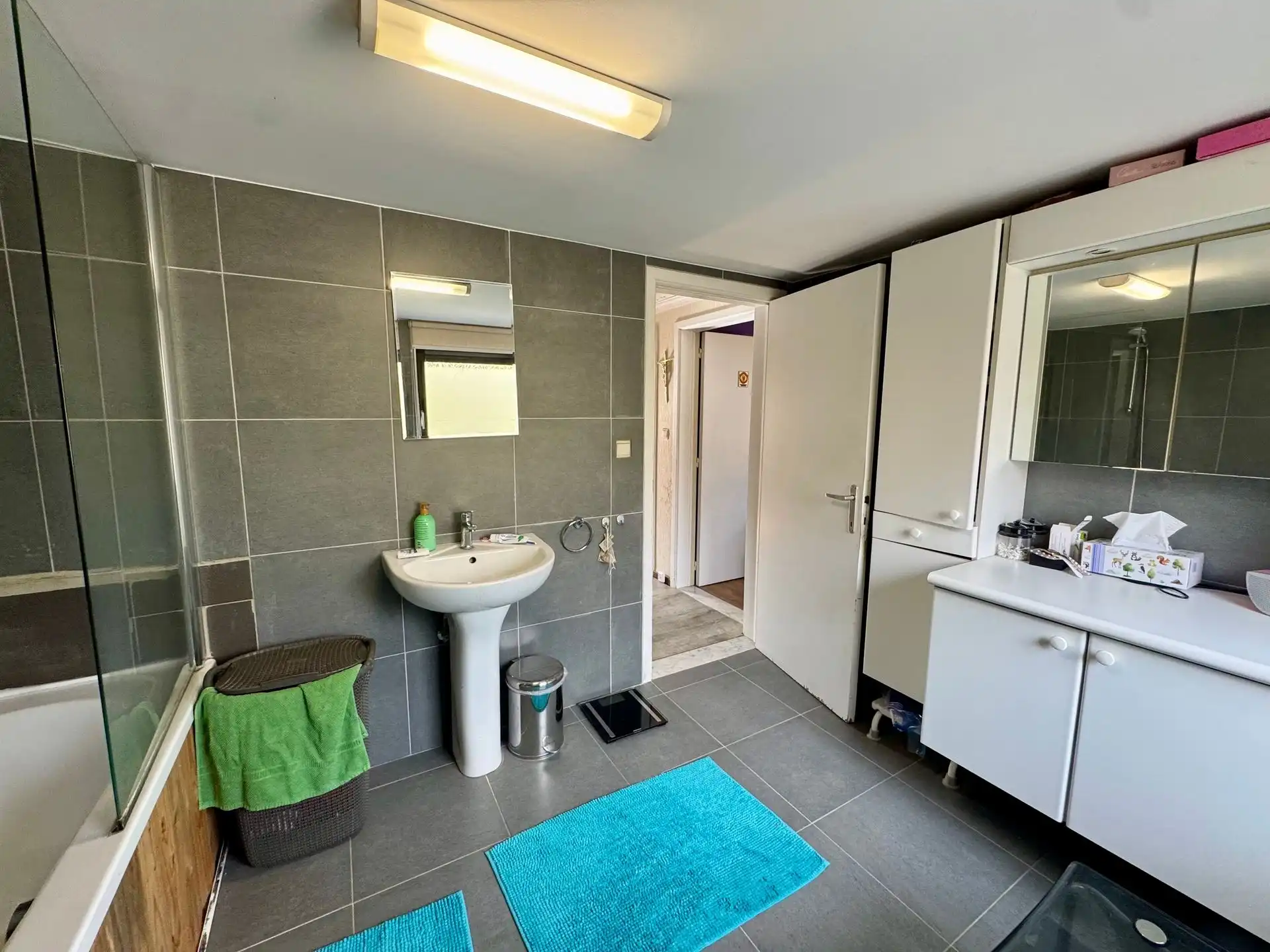 ruime halfopen bebouwing foto 18