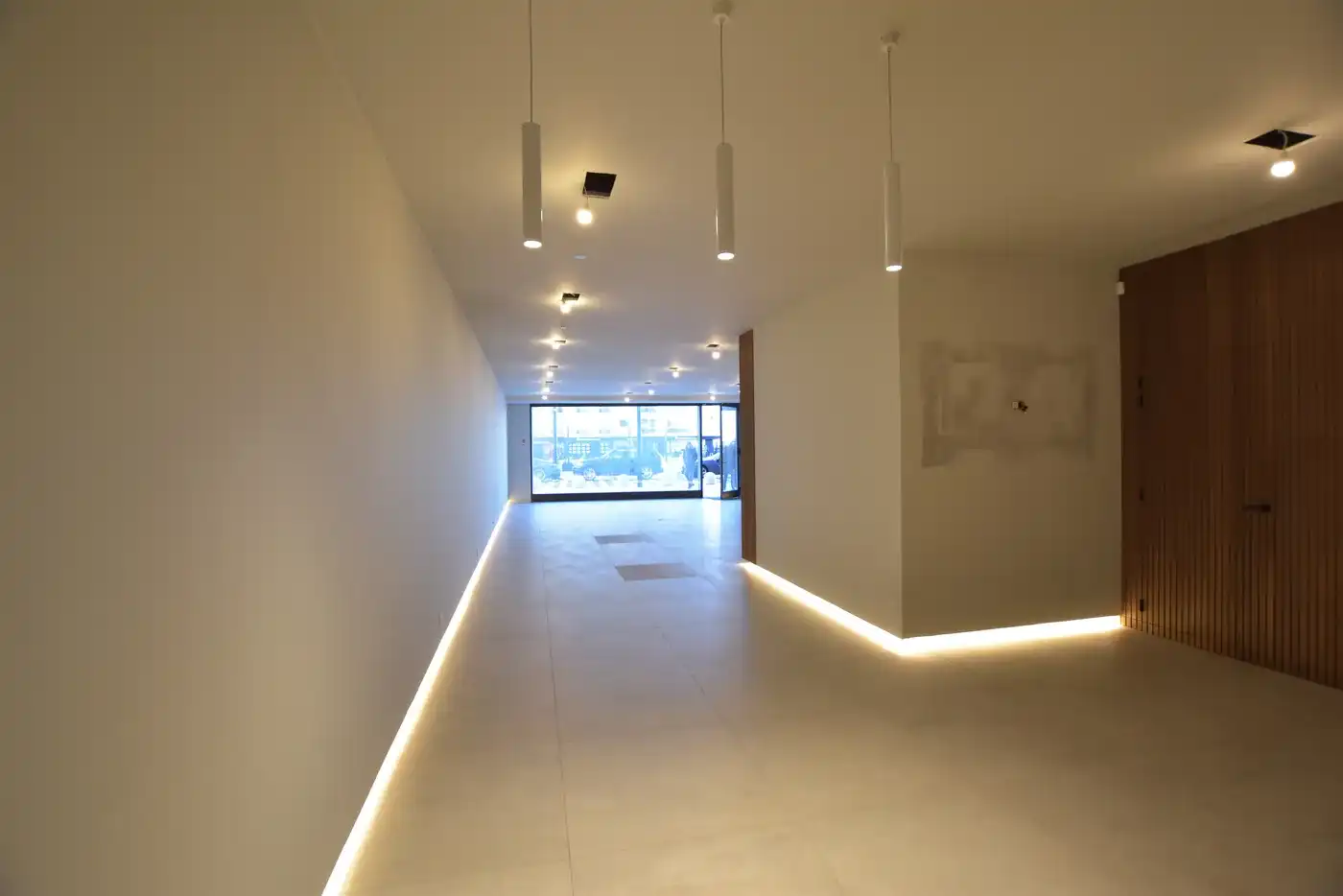 Uitzonderlijk handelspand is één van de meest prestigieuze residenties van het Zoute "One Carlton" foto 9