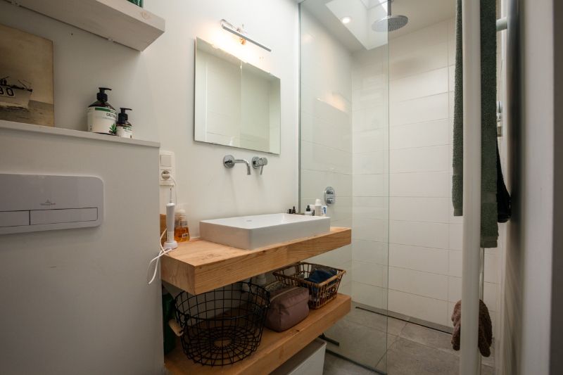 Op en top ingericht, volledig gerenoveerd beluikhuisje. Energielabel B, elektriciteit  goedgekeurd, zonnepanelen... foto 4