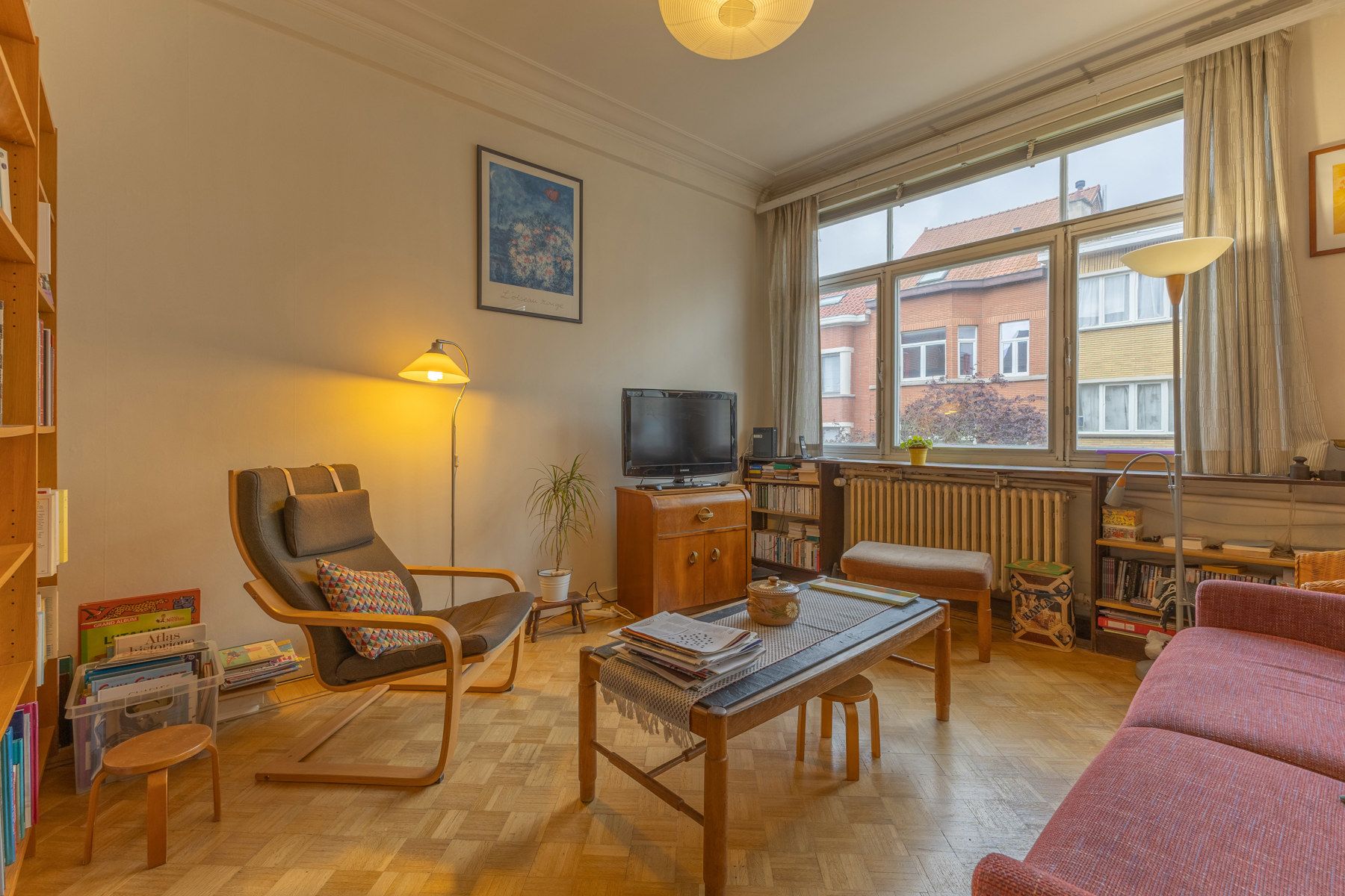 Gunstig gelegen appartement met 2 slaapkamers foto 4