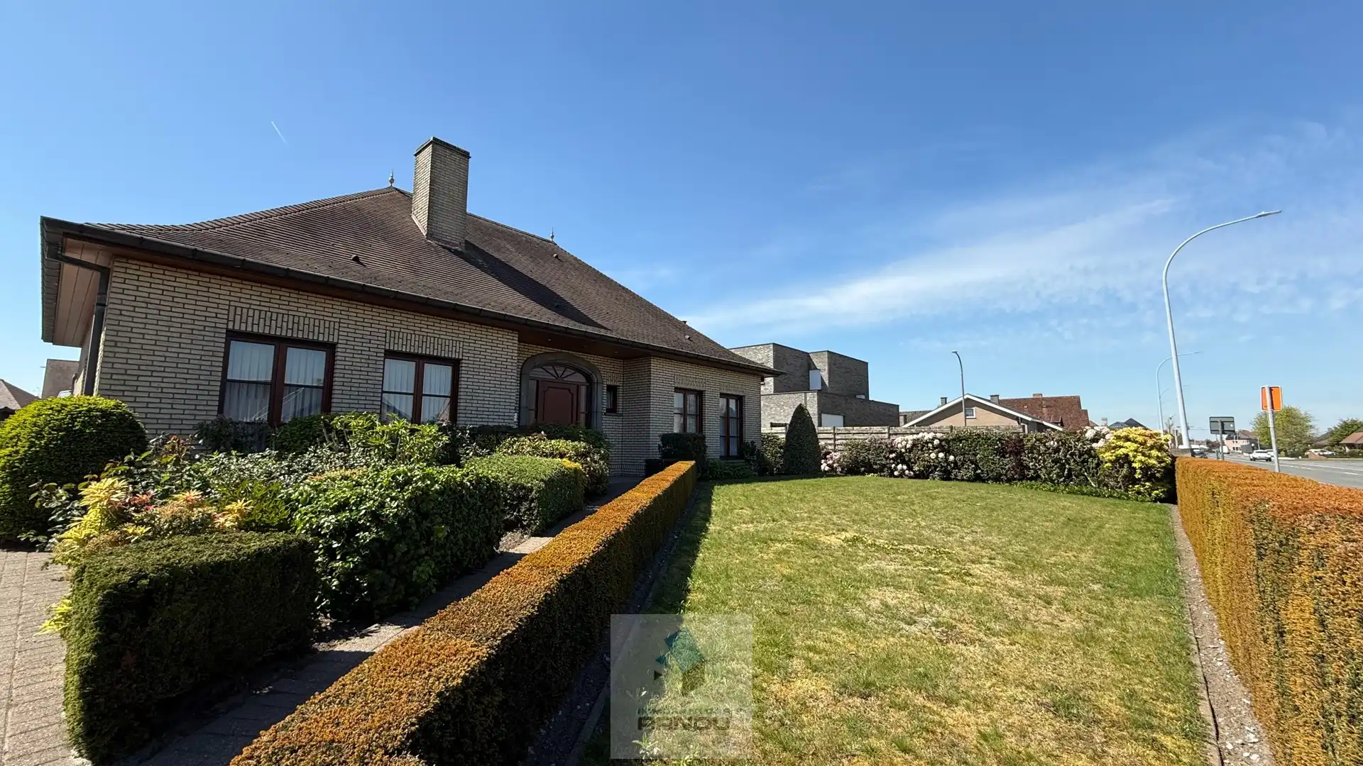 Verrassend ruime gelijkvloerse woning met 2 slaapkamers op gunstige ligging foto 3