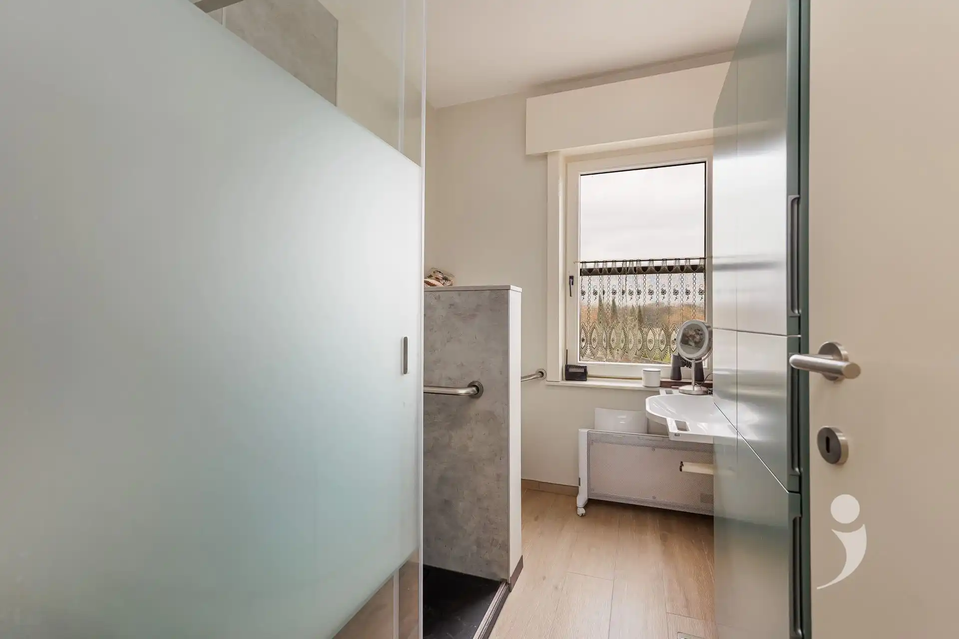 Gezellige woning in doodlopende straat! foto 13