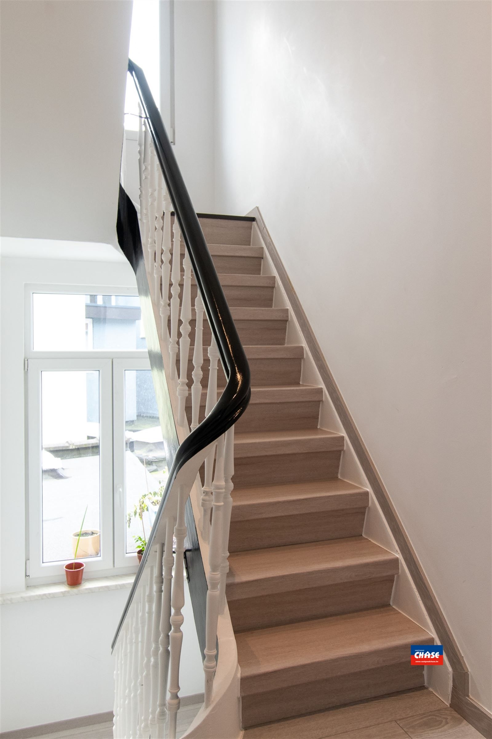 Instapklare woning met 4 slaapkamers foto 17