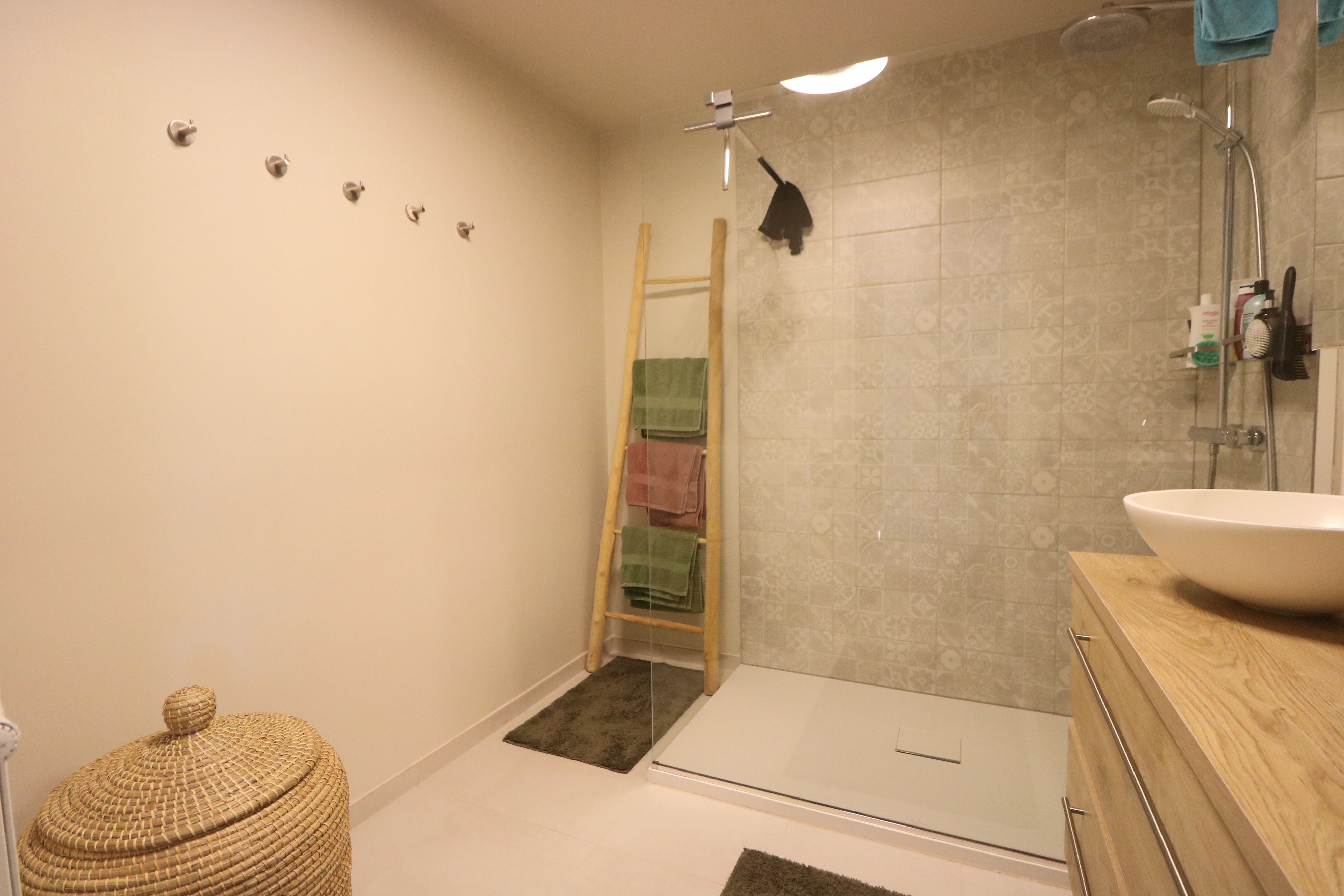 Instapklare, recente woning met 3 slaapkamers, zonnige tuin, garage én autostandplaats. foto 5