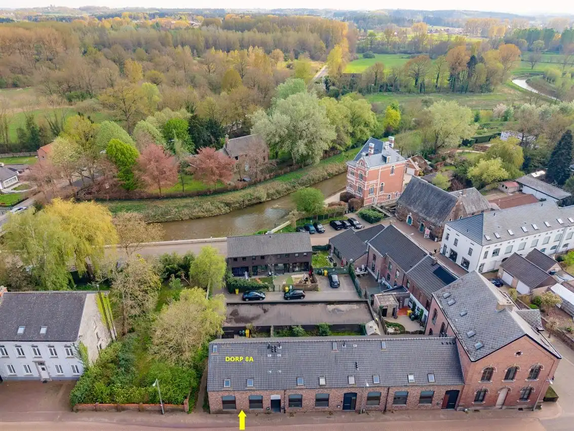 Station op wandelafstand. E314 op boogscheut, zuiidgericht terras foto 2