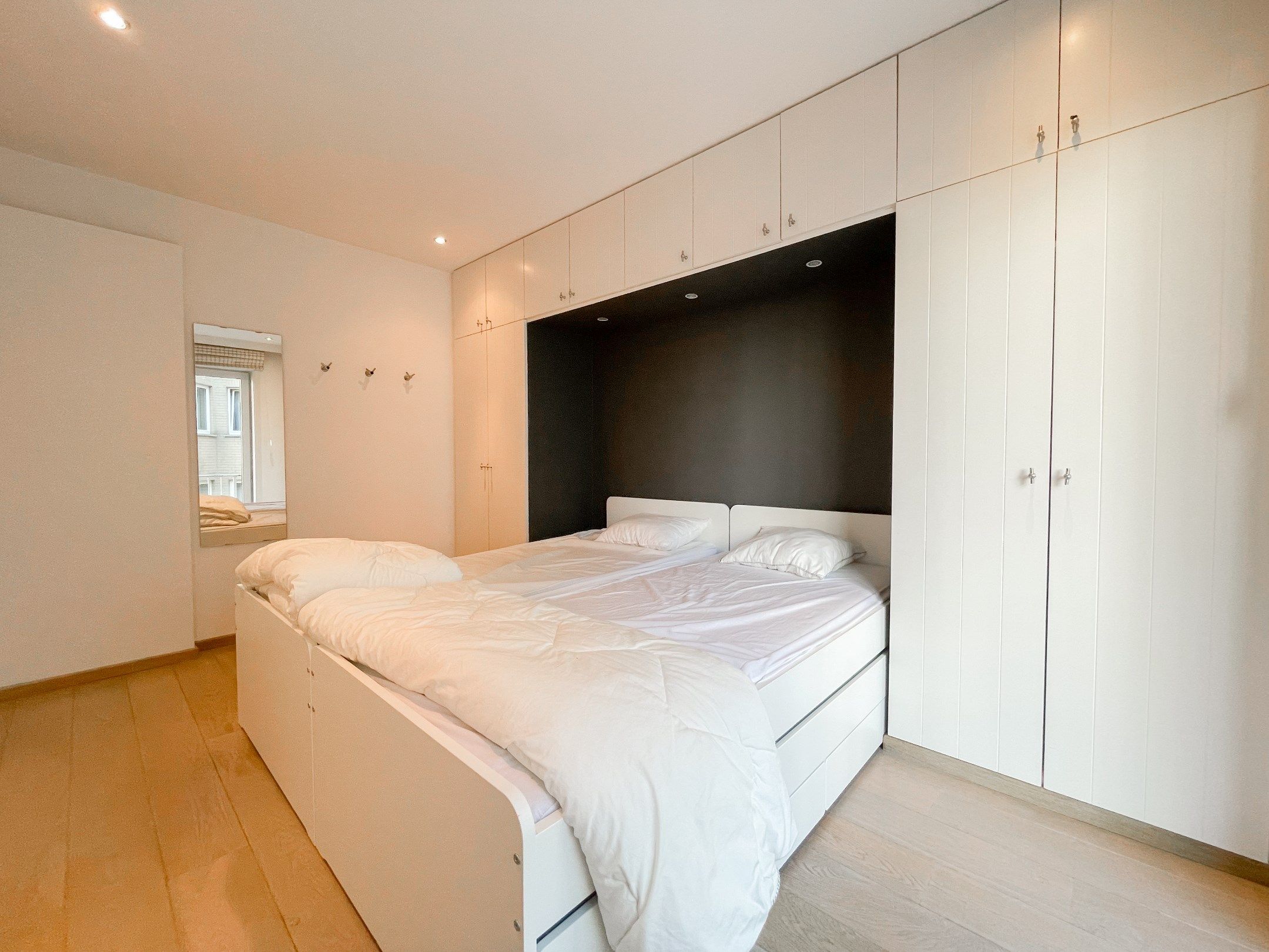 Drie slaapkamer appartement met een open zicht gelegen nabij het Driehoeksplein.  foto 15