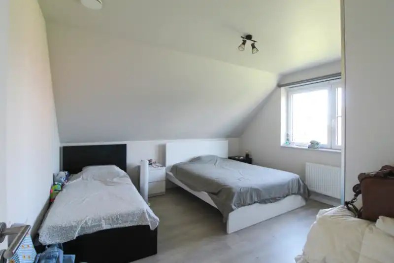 Prachtige halfopen woning in Handzame foto 9