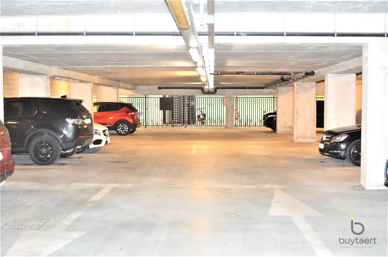 Schitterend nieuwbouw appartement met twee slaapkamers en prachtig overdekt terras te midden van de diamantwijk en de Persgroep! foto 27