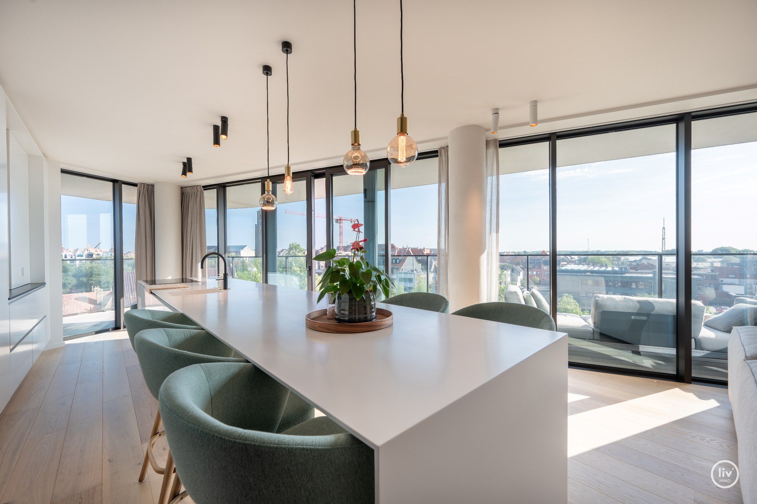 Uniek nieuwbouw appartement met 3 volwaardige slaapkamers genietend van unieke zichten gelegen in de exclusieve residentie "The Tower foto 6