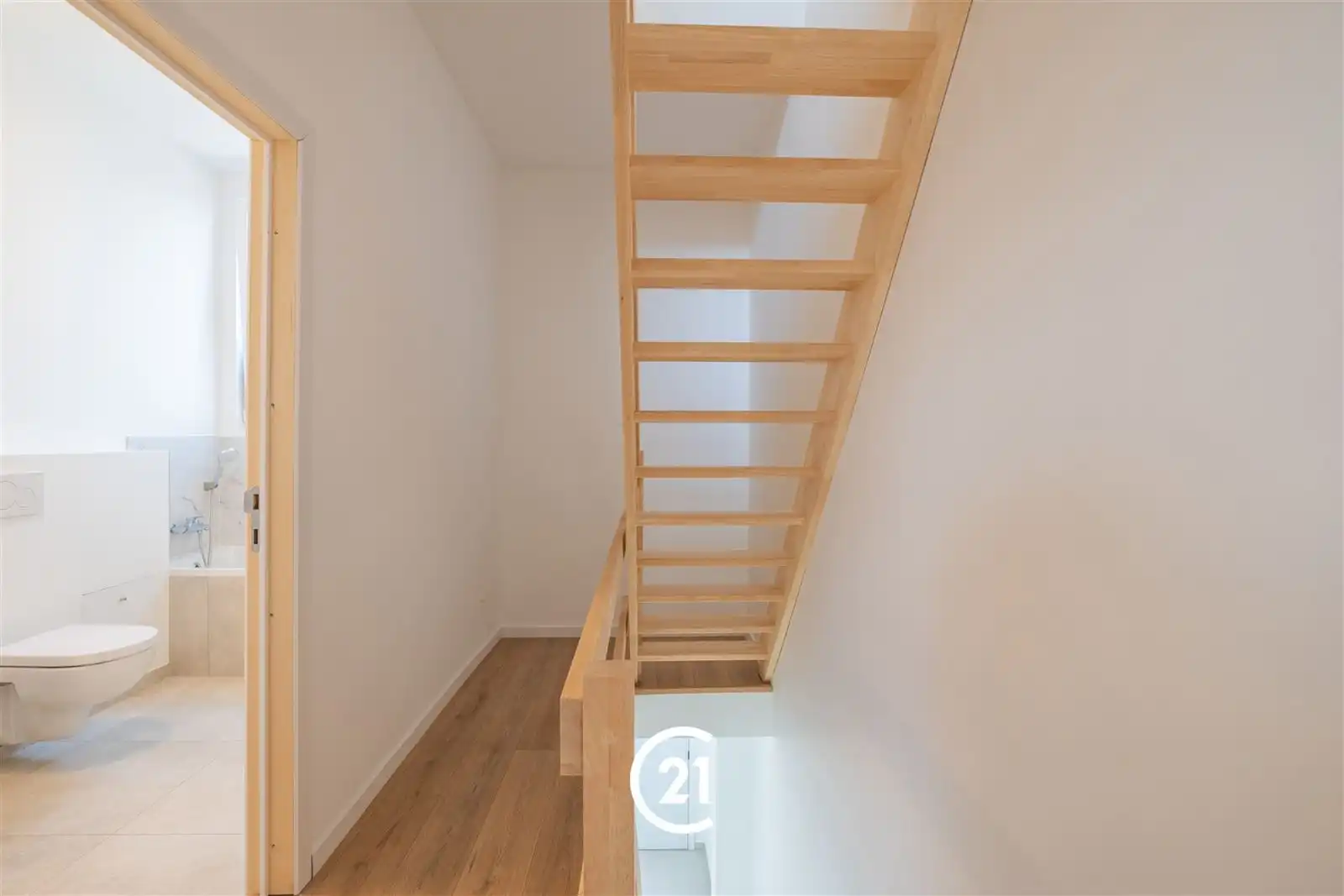 Energiezuinige woning met 3 slaapkamers in Gent. foto 7