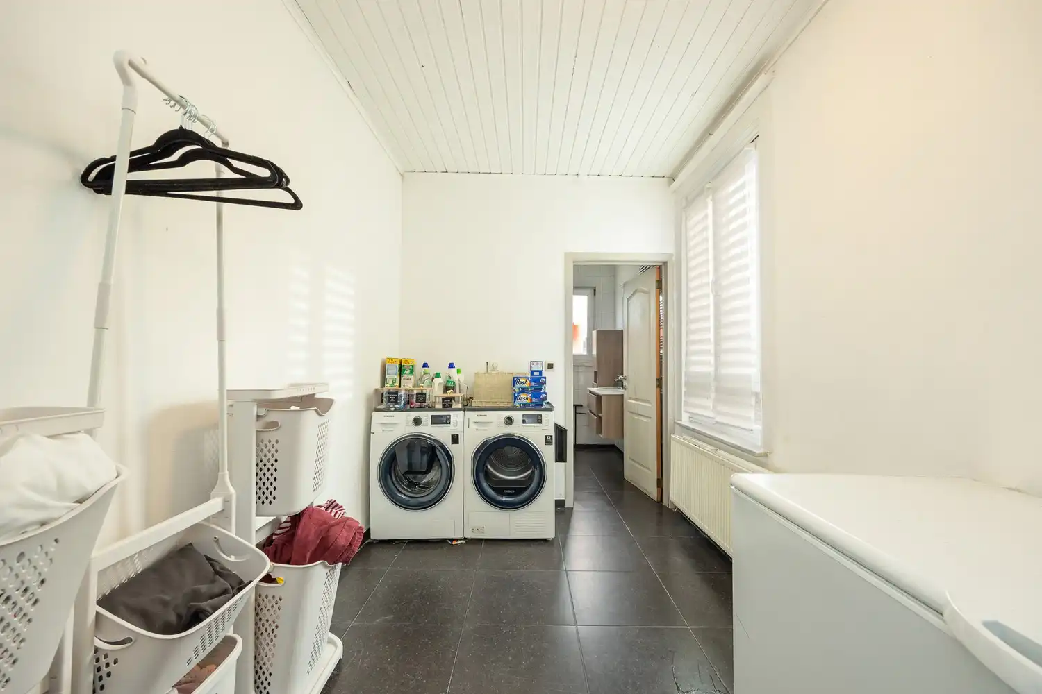 Ruime  woning met 6 tot 8 slaapkamers en veelzijdige woonmogelijkheden foto 17
