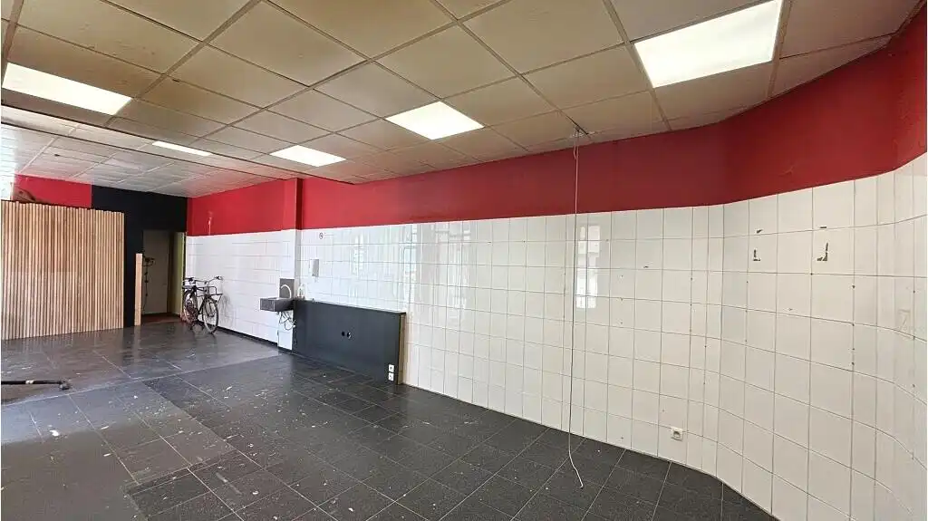 Handelspand te huur in Sint-Pieters Brugge foto 7