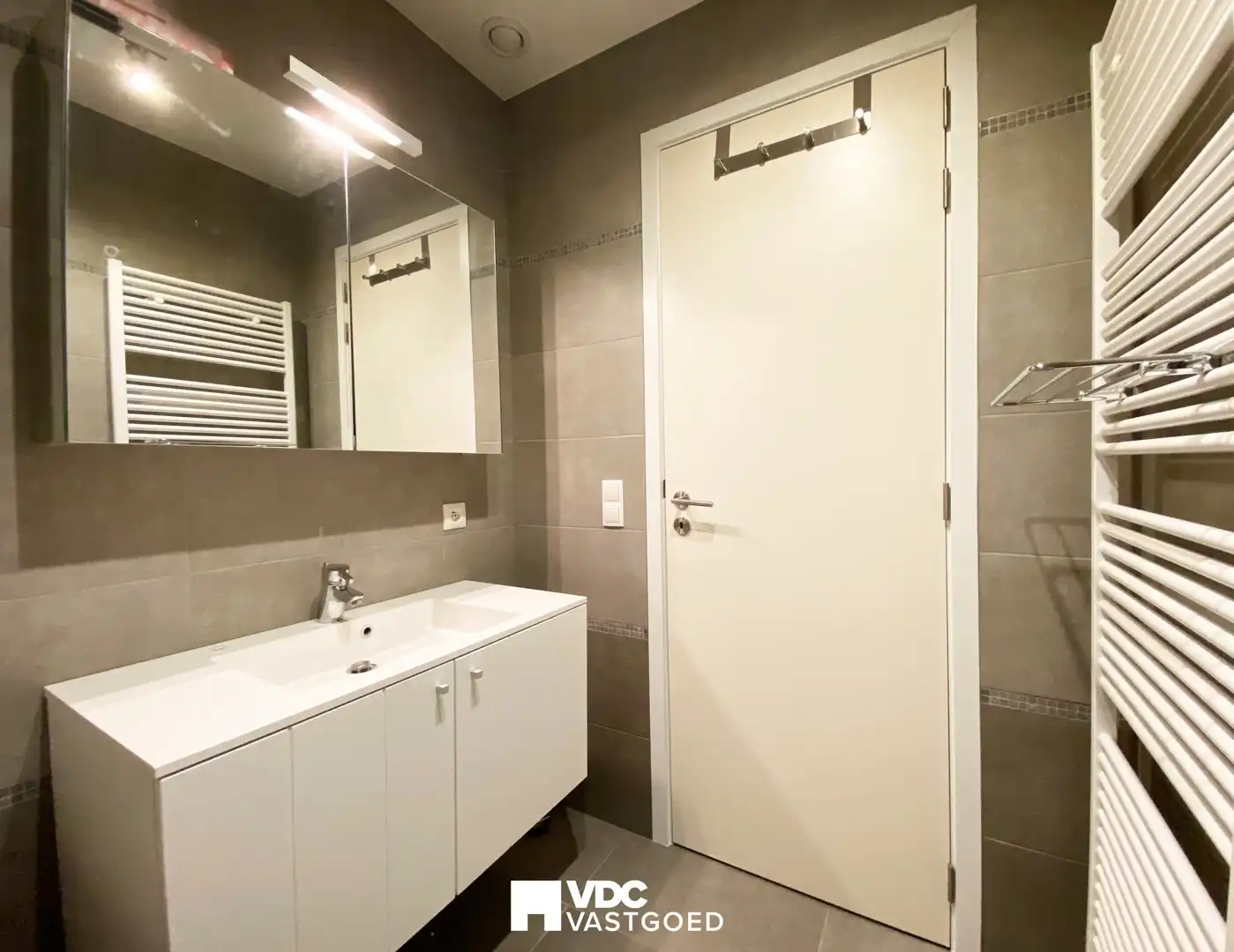 Penthouse-duplex met twee terrassen en prachtige zichten – Lichttorenplein Knokke foto 13