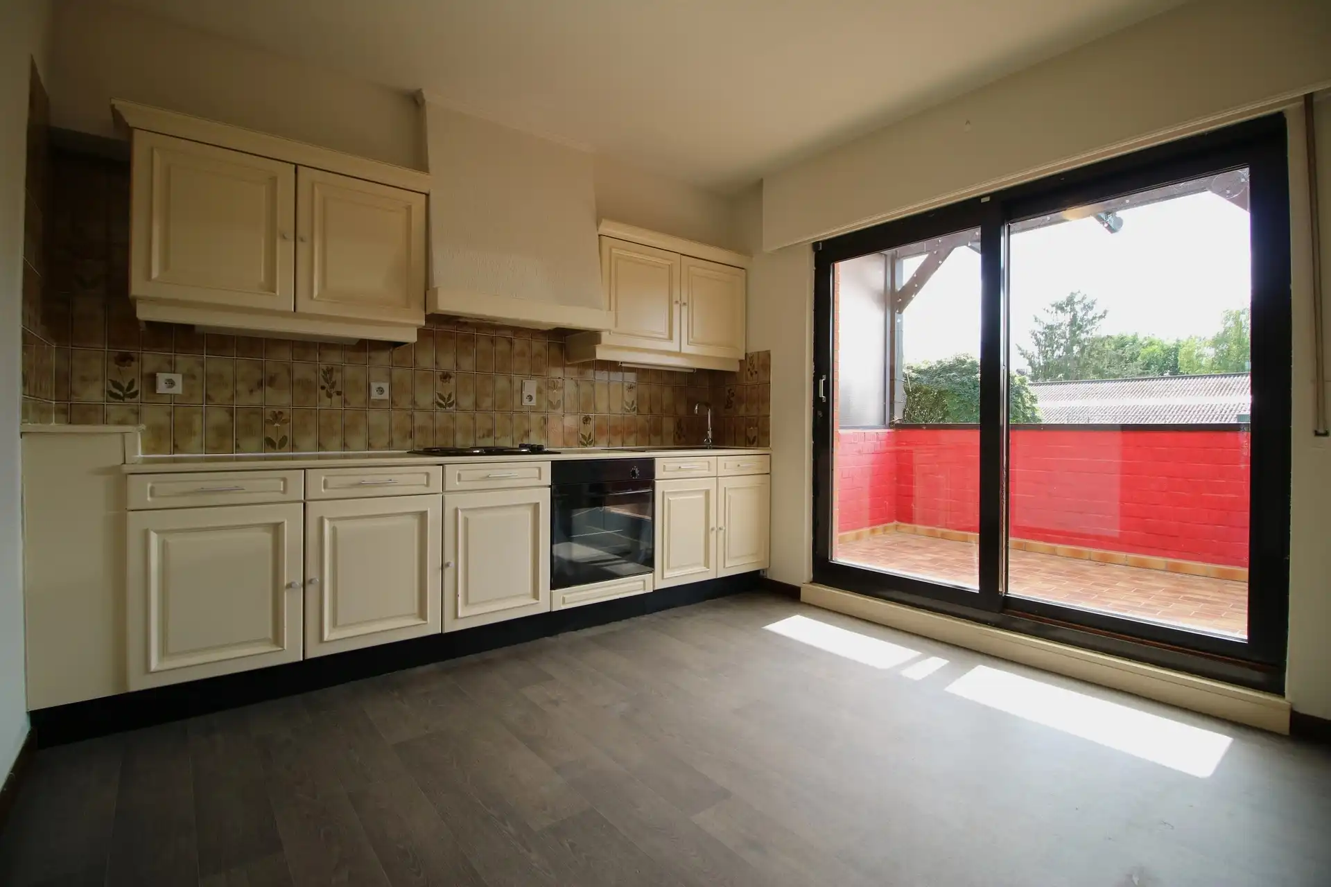 Bel-etagewoning met 3 slpks, tuin en terras. foto 6