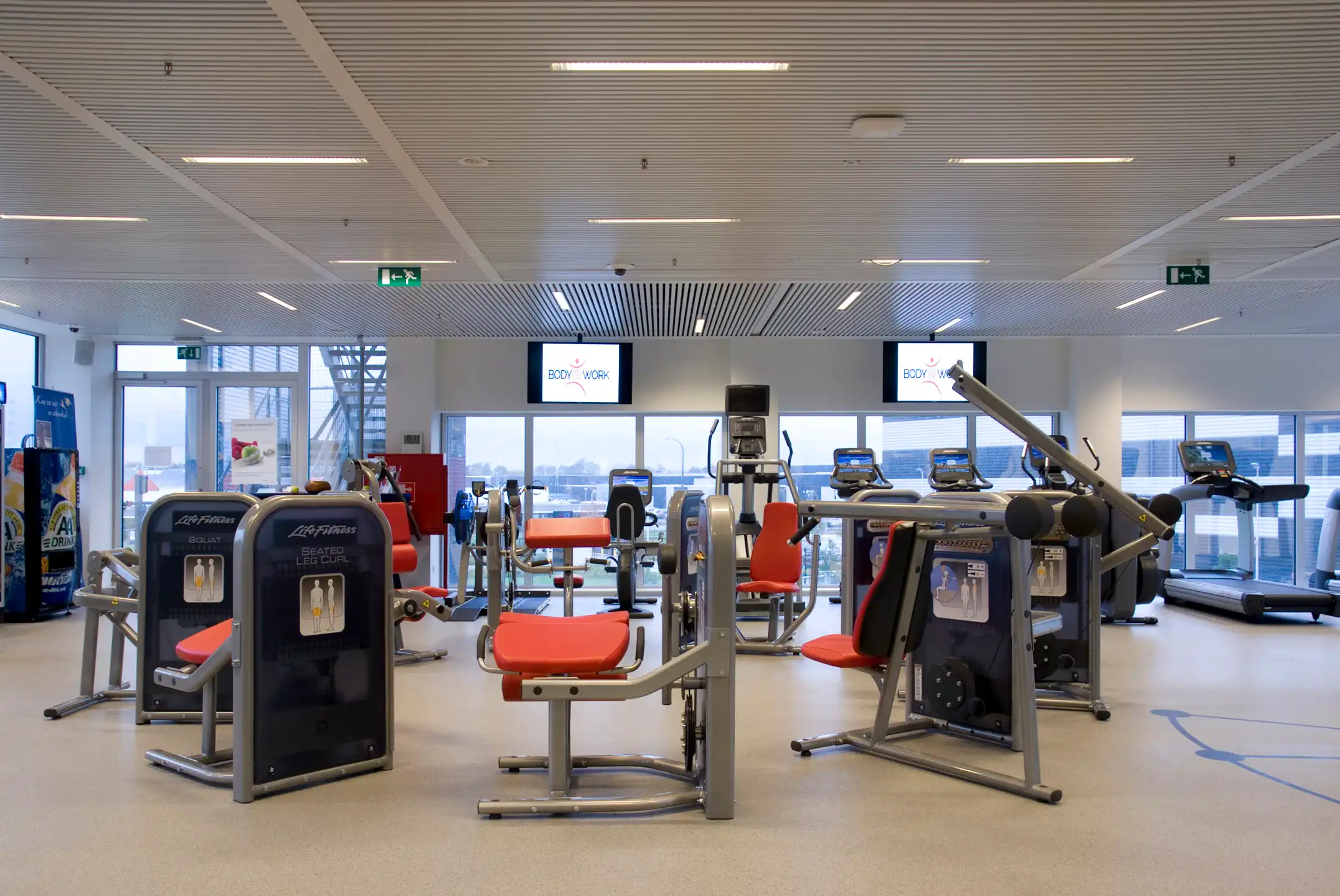 Ruim en Licht Kantoor met Uitzicht op de E313 foto 11