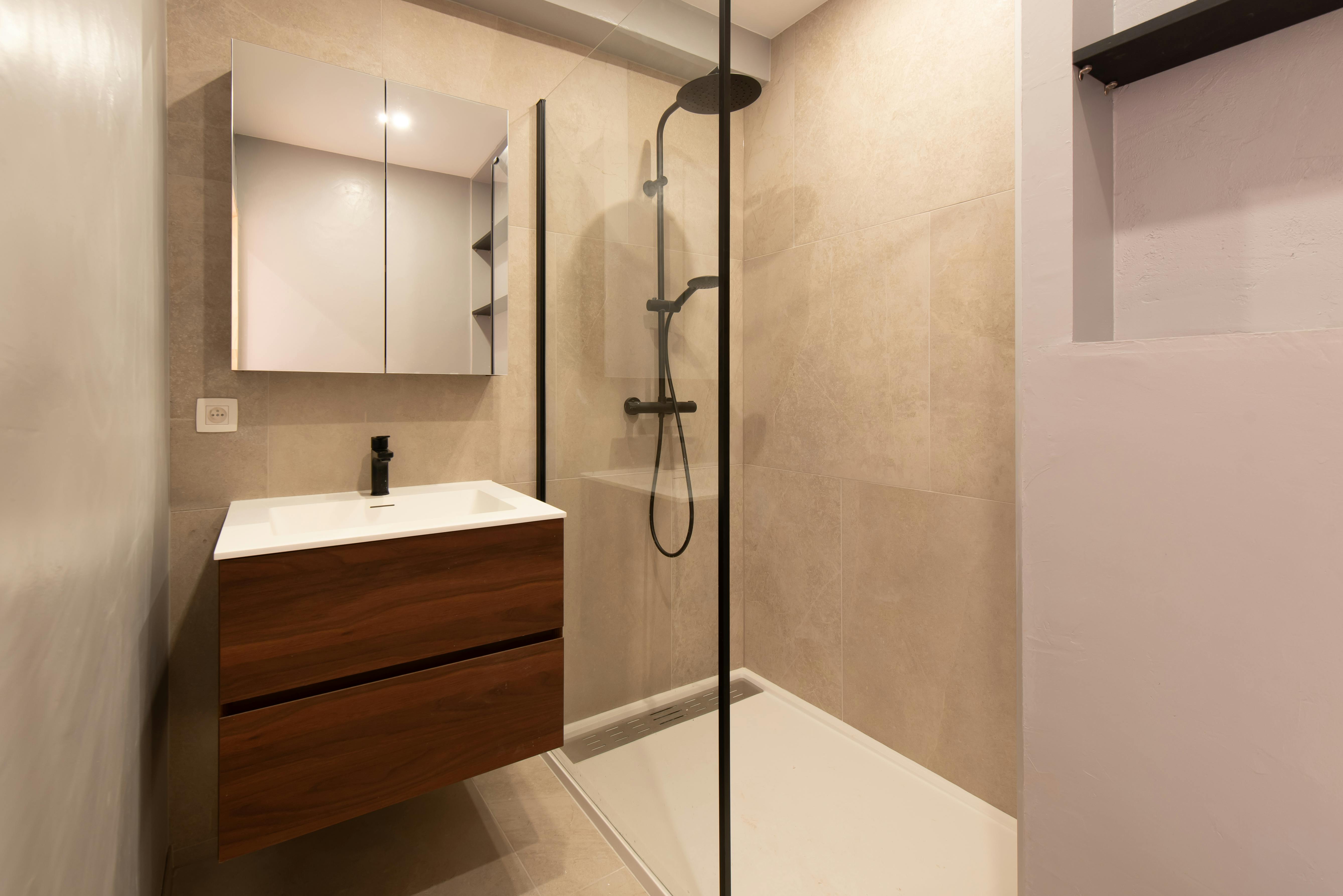 Prachtig gerenoveerd appartement met open zicht foto 10