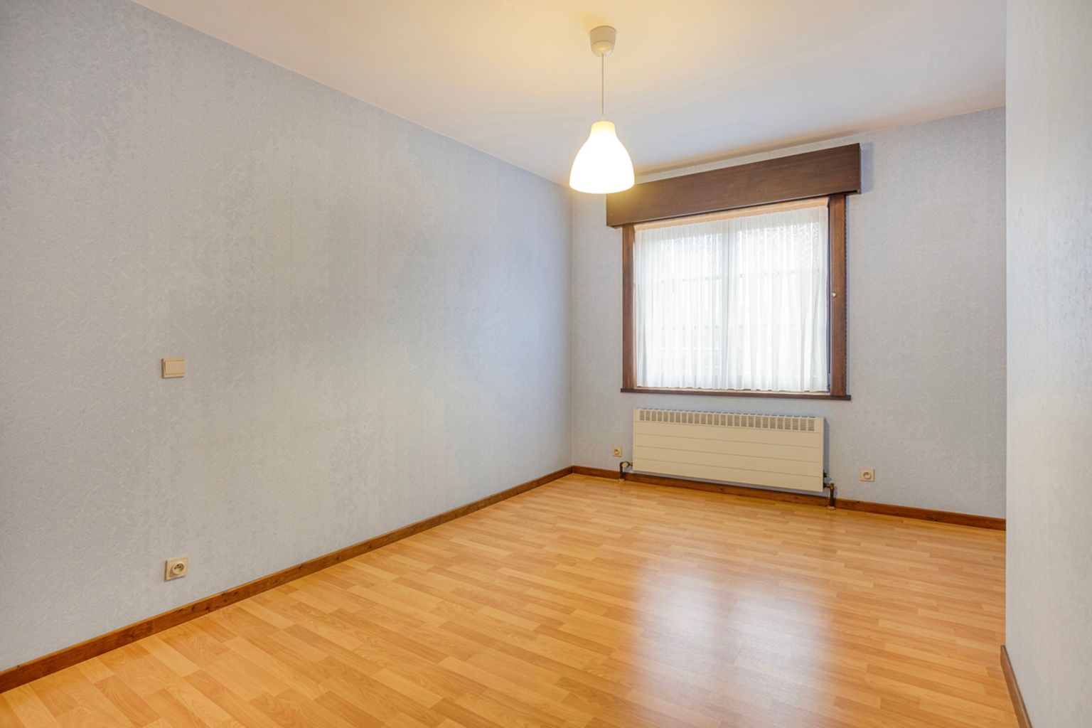 Uitstekend onderhouden driegevelwoning op topligging foto 12