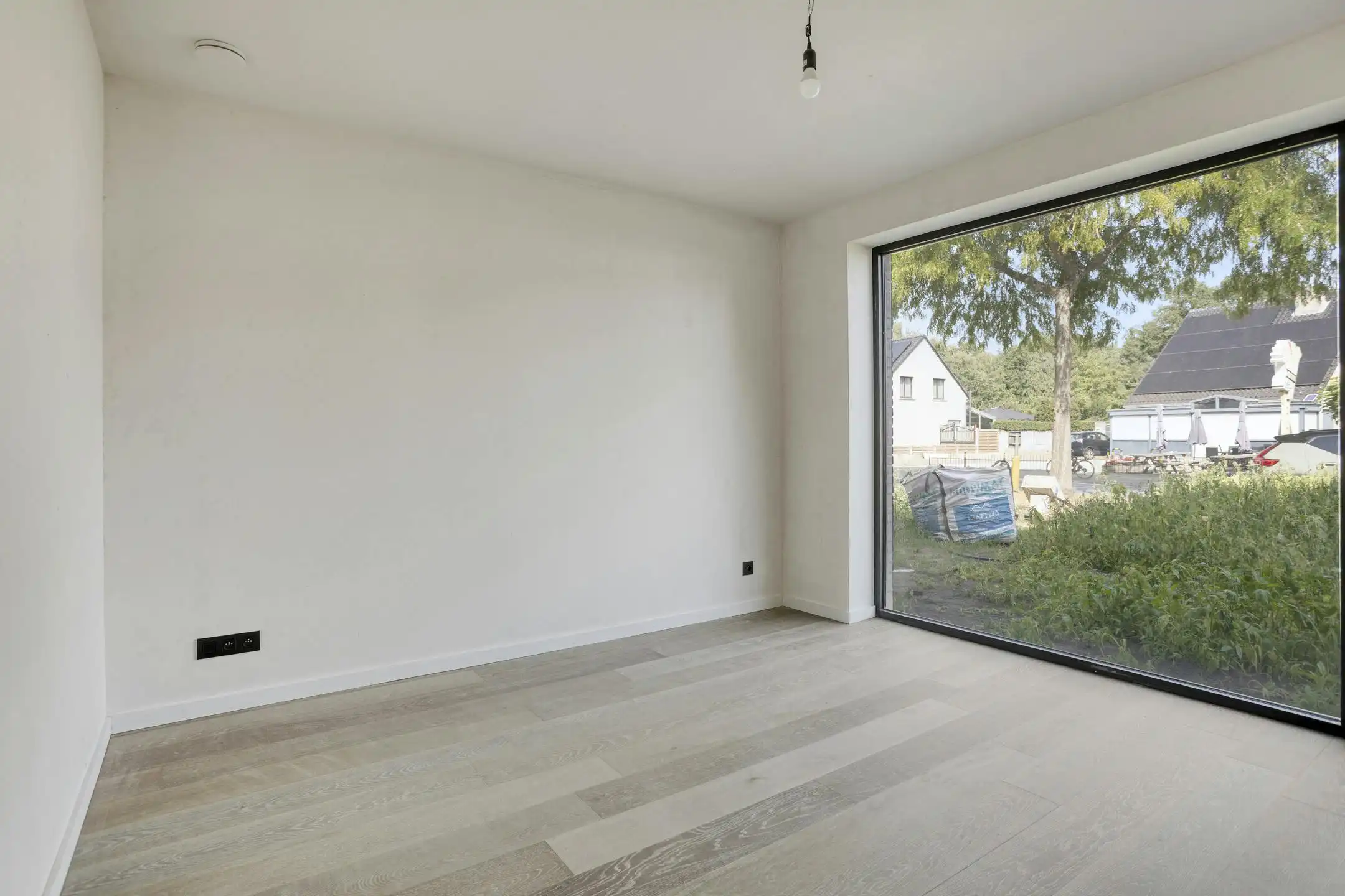 Halfopen-nieuwbouwwoning te koop nabij centrum Lichtaart foto 9