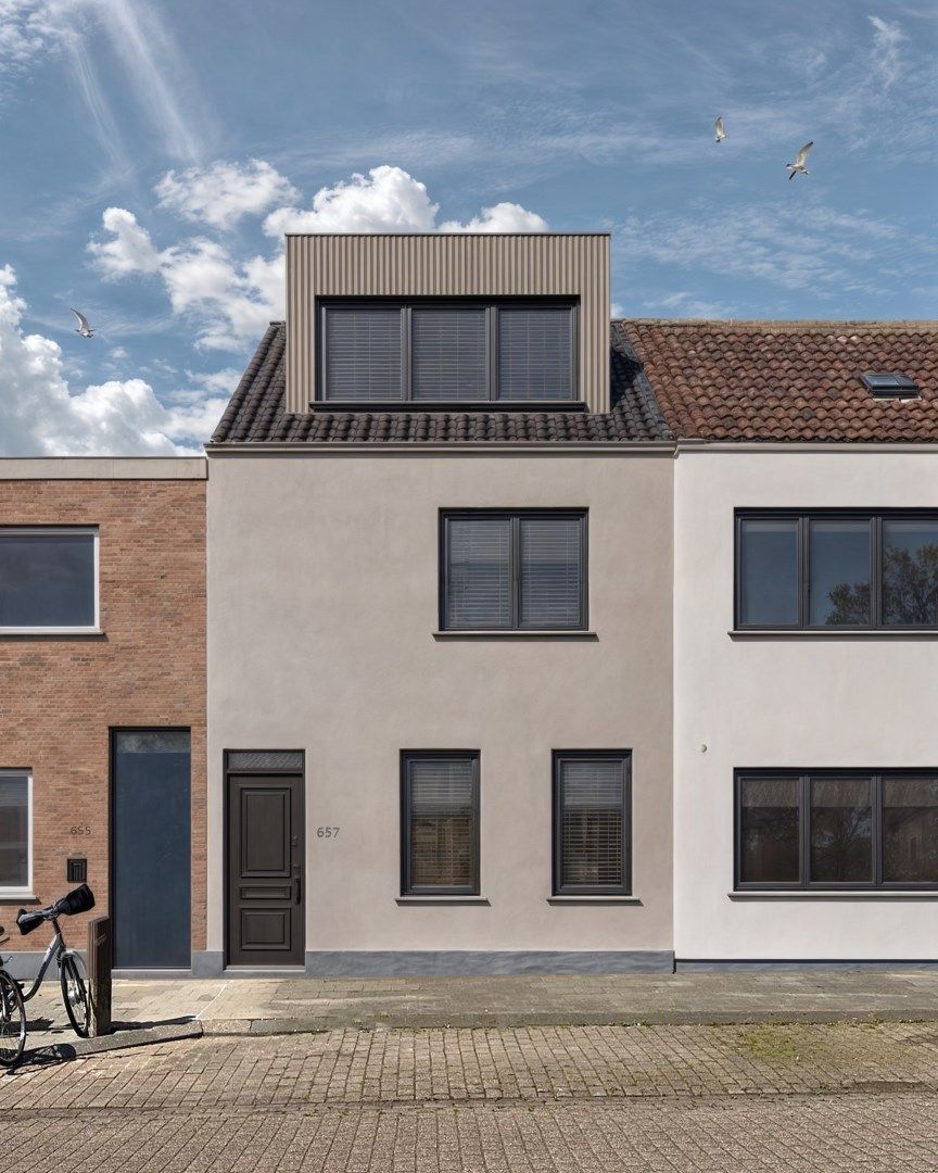 UNIEKE VER-NIEUWBOUWWONING MET STADSTUIN  foto 1