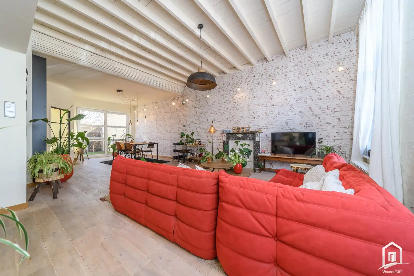 Ruim en instapklaar appartement met 3 slaapkamers nabij centrum Aalst foto 3