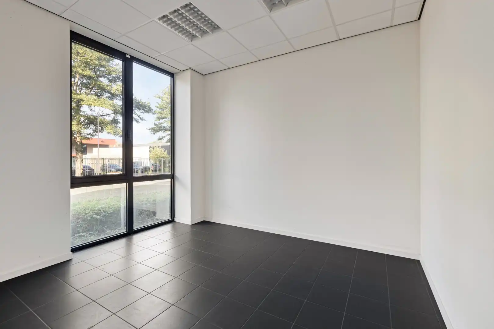 Kantoorruimtes te huur in Dilsen-Stokkem foto 8