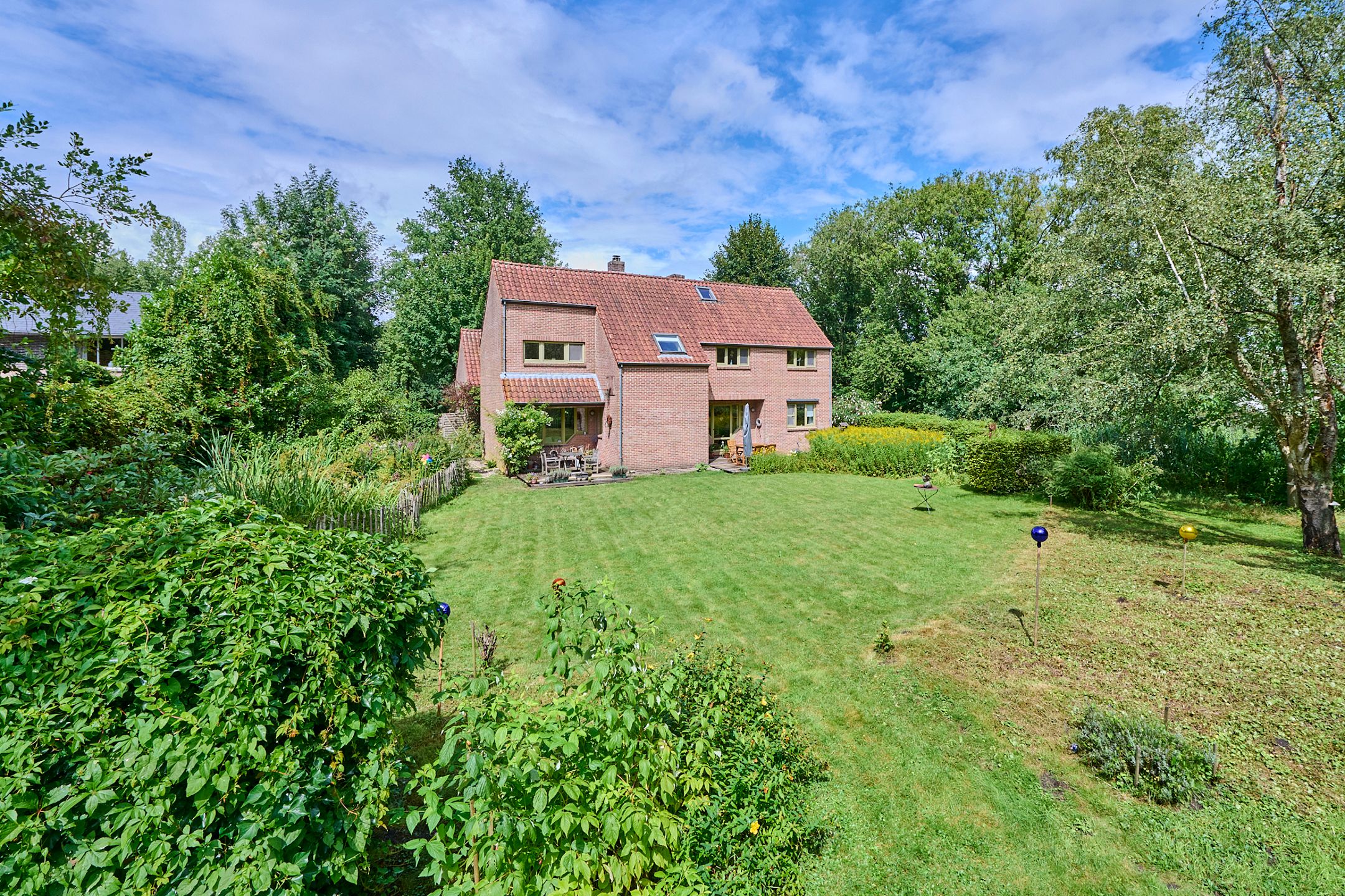 Villa met ruimte voor vrij beroep/kangoeroewoning/B&B op 38are foto 2